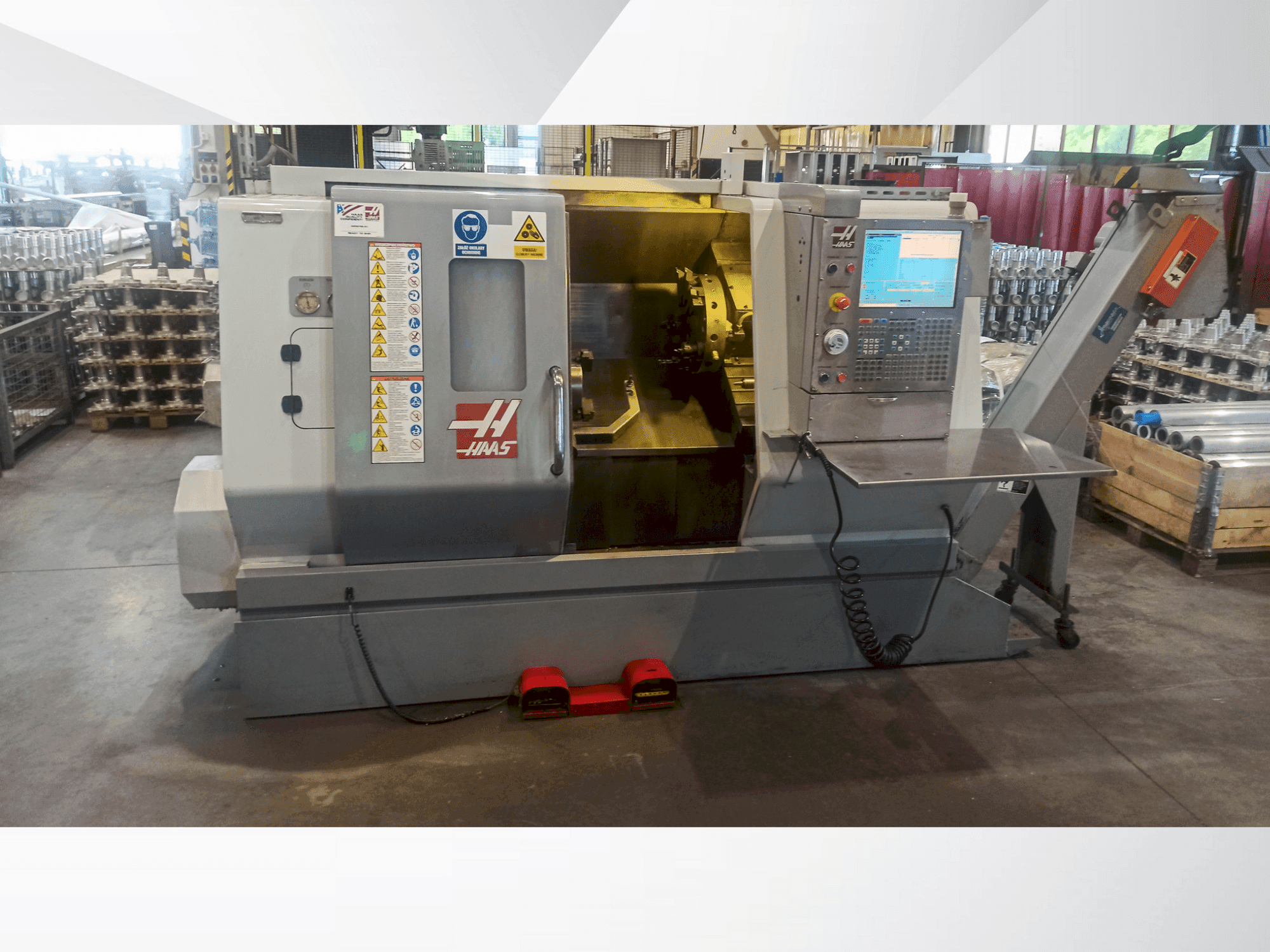 Makine HAAS SL-20TBHE - Önden görünüm