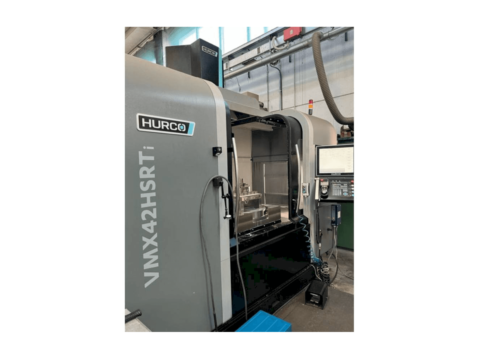 Makine Hurco VMX42HSRTi - Sol taraftaki görüntü