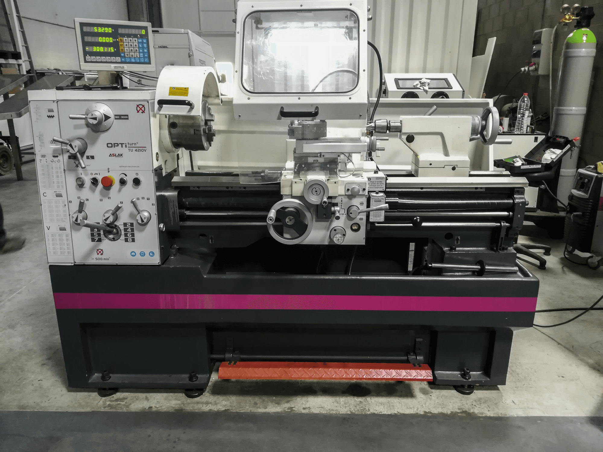 Makine Optimum - Önden görünüm TU 4210V