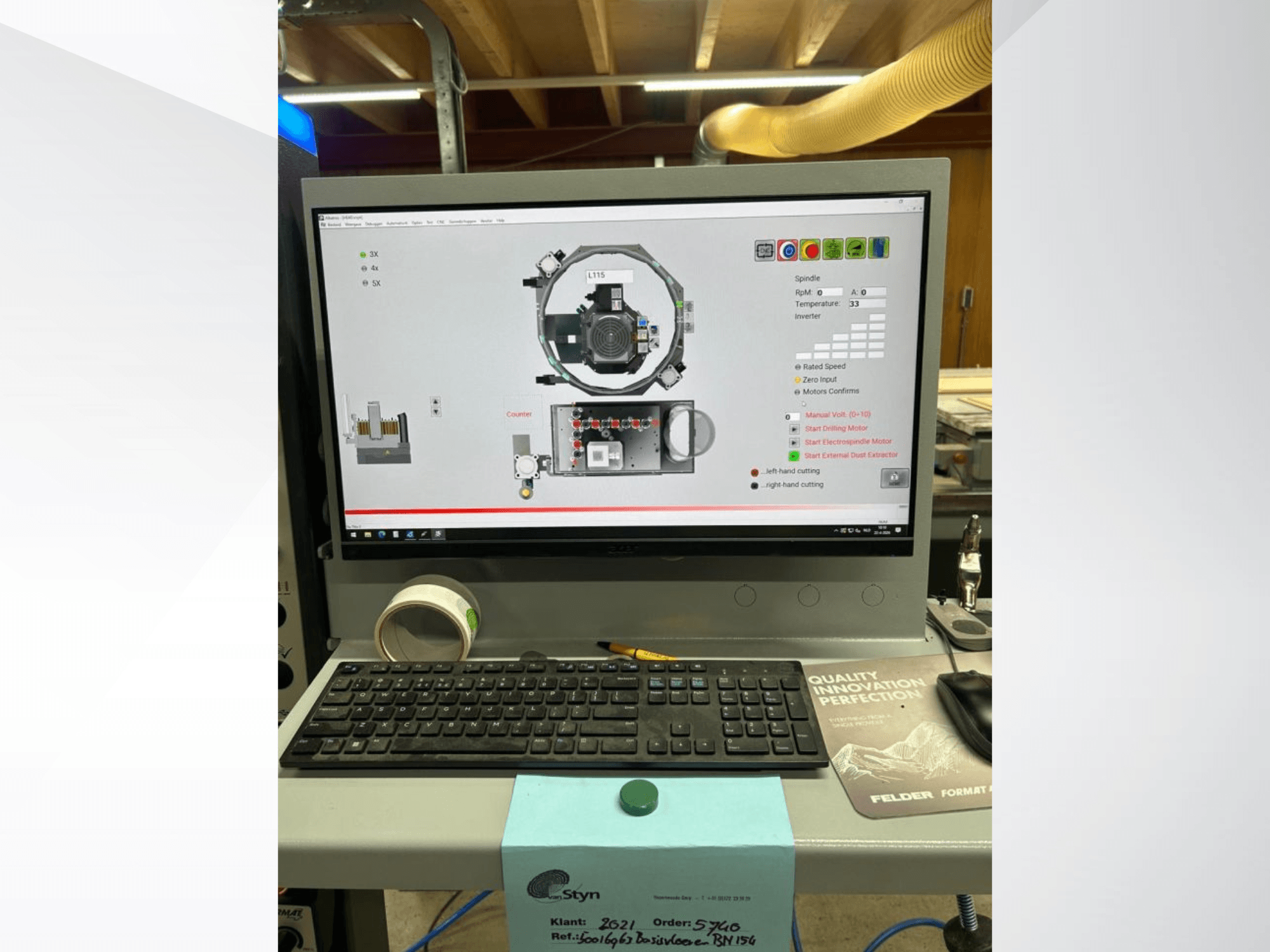 FORMAT4 FELDER FORMAT 4 H100 CNC makine kontrol panelinin önden görünümü ve operasyonel ayrıntıları gösteren bir bilgisayar ekranı.