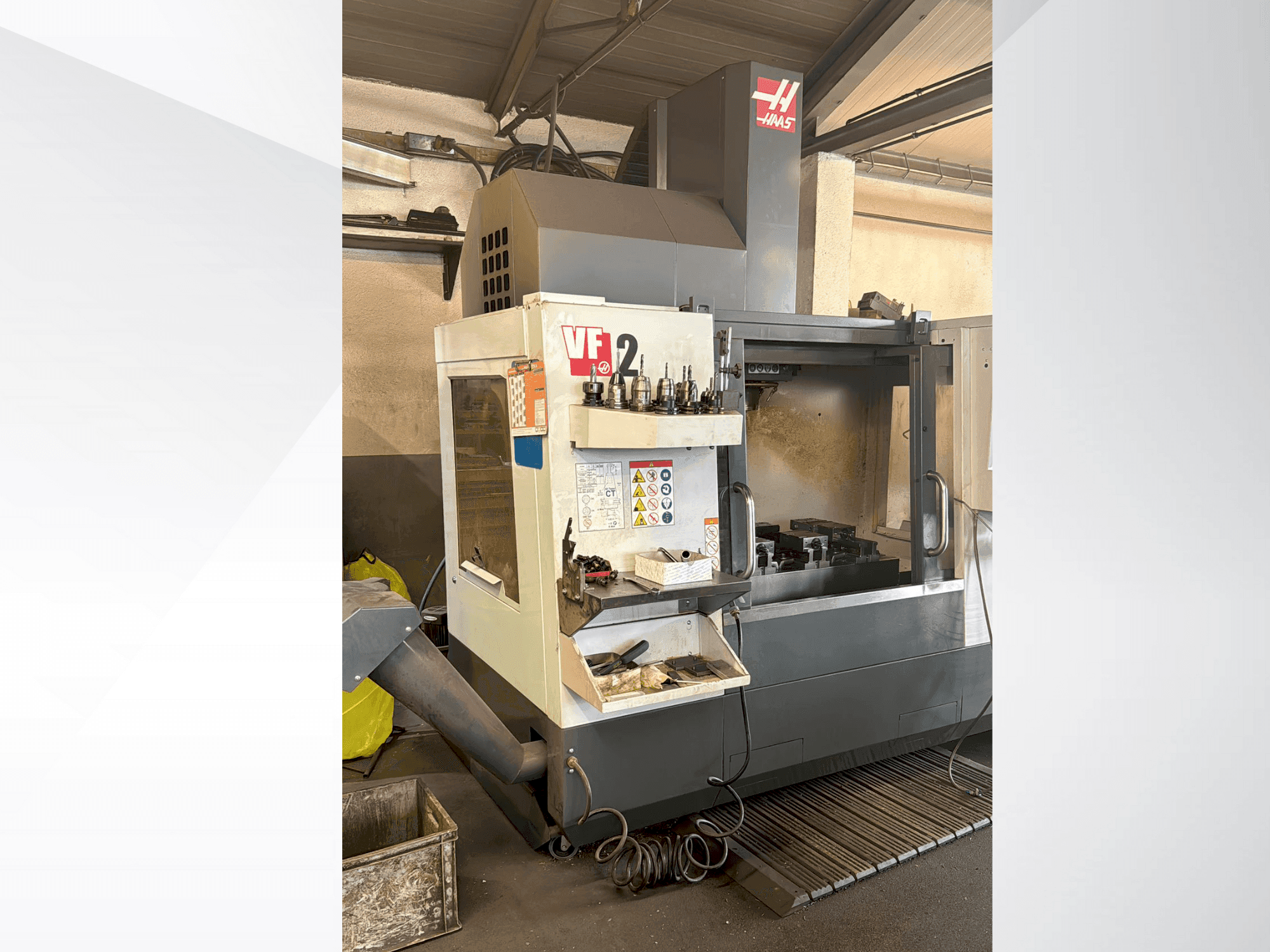 Makine HAAS VF2 - Önden görünüm