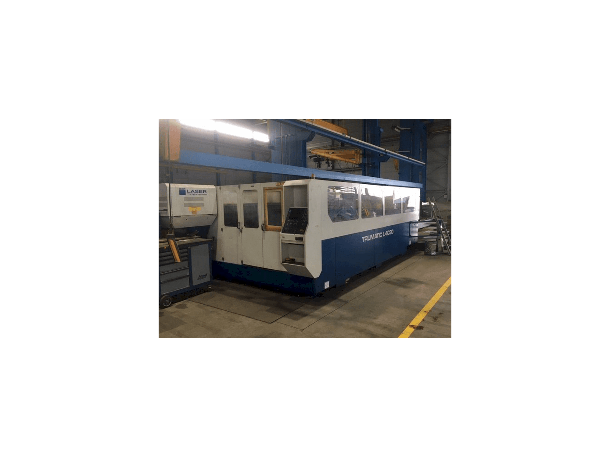 Makine Trumpf Trumatic L4030 - Önden görünüm