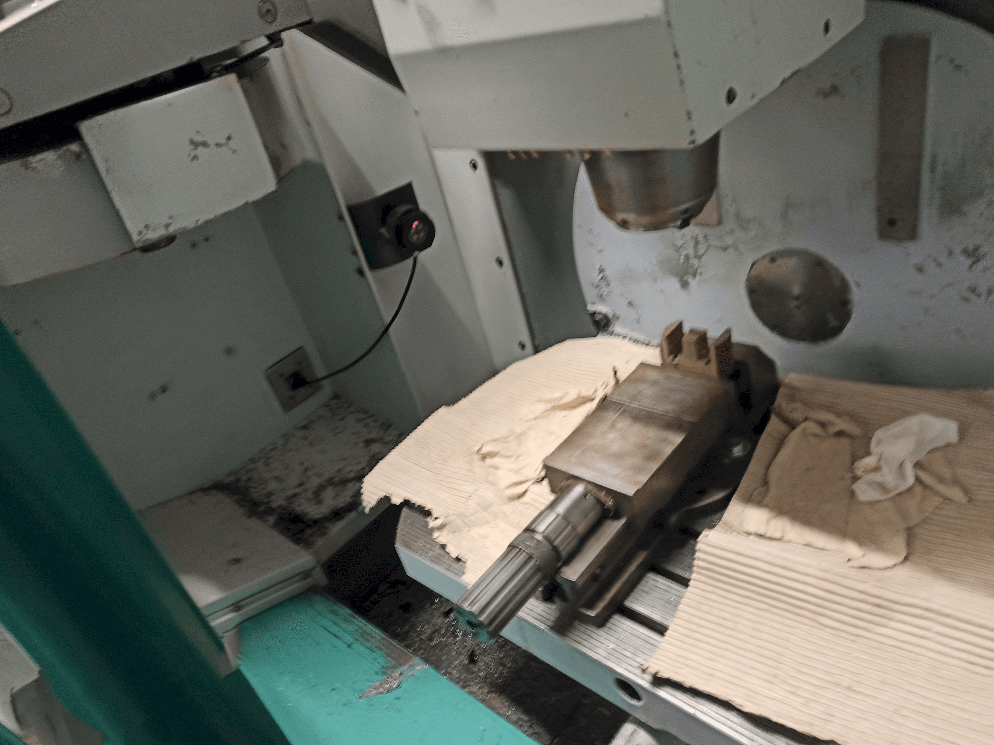 Makine DECKEL MAHO DMU 50 T - Çalışma odası