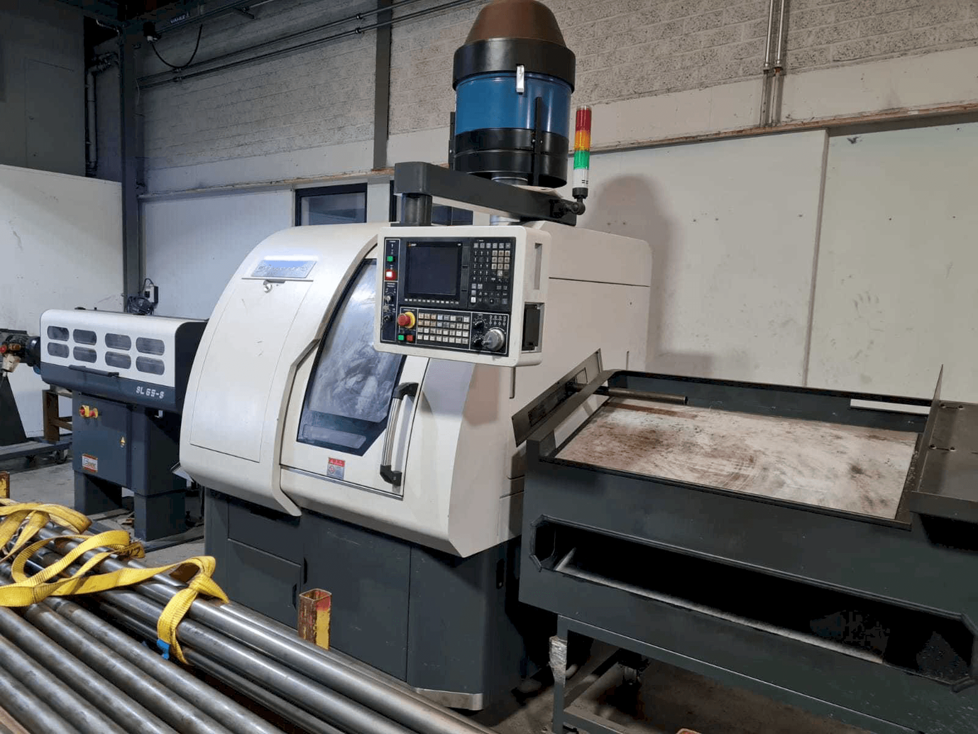 Makine Ray Feng RC32 - Önden görünüm