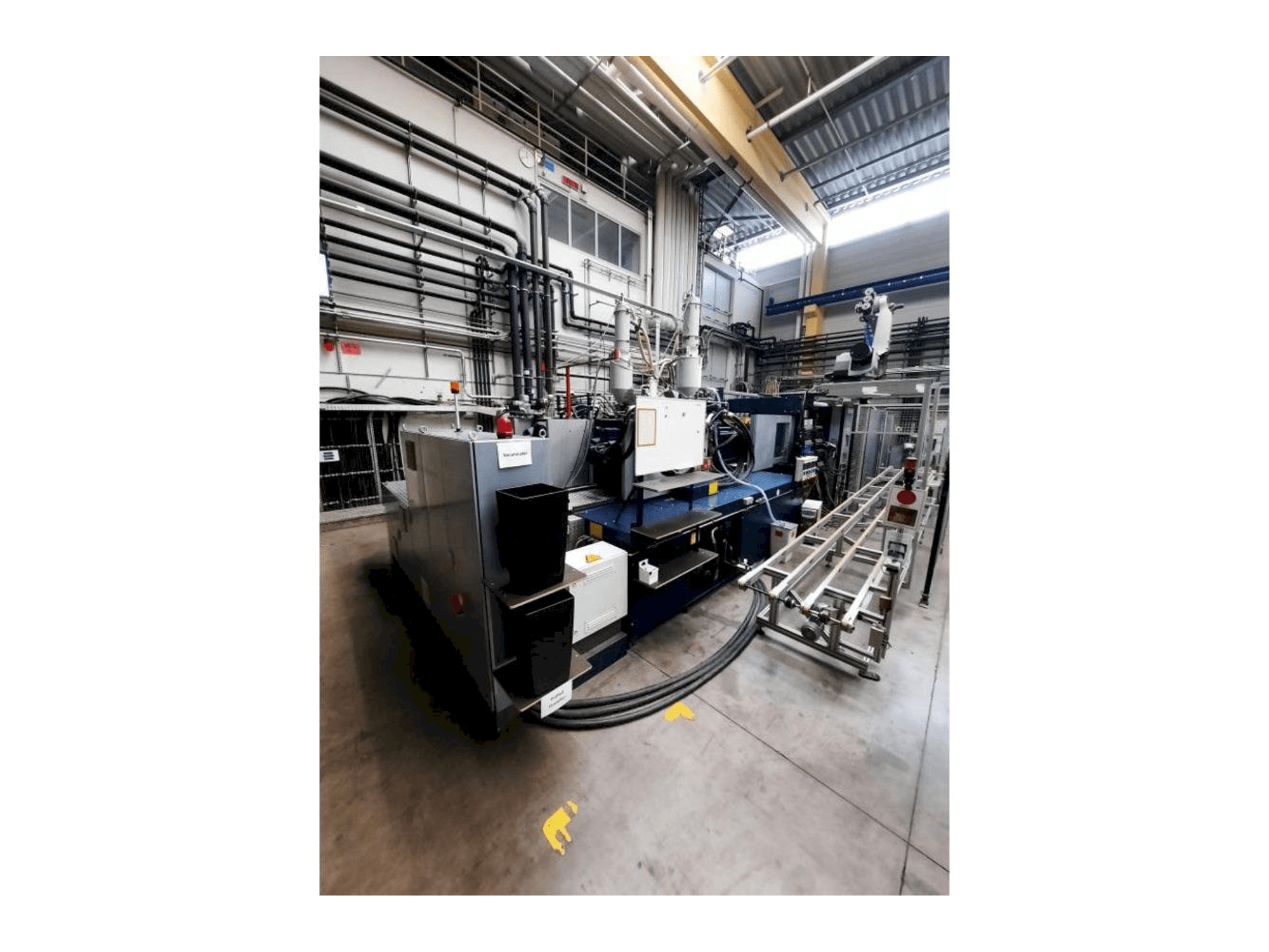 Makine Battenfeld HM13000/9200/7700 - Önden görünüm