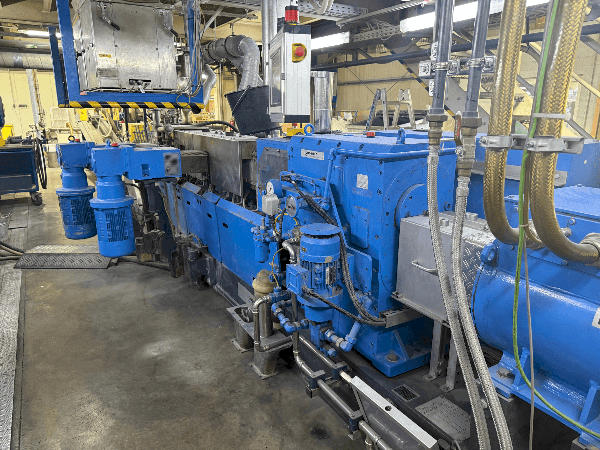 Makine COPERION ZSK 50 MCC+ - Önden görünüm