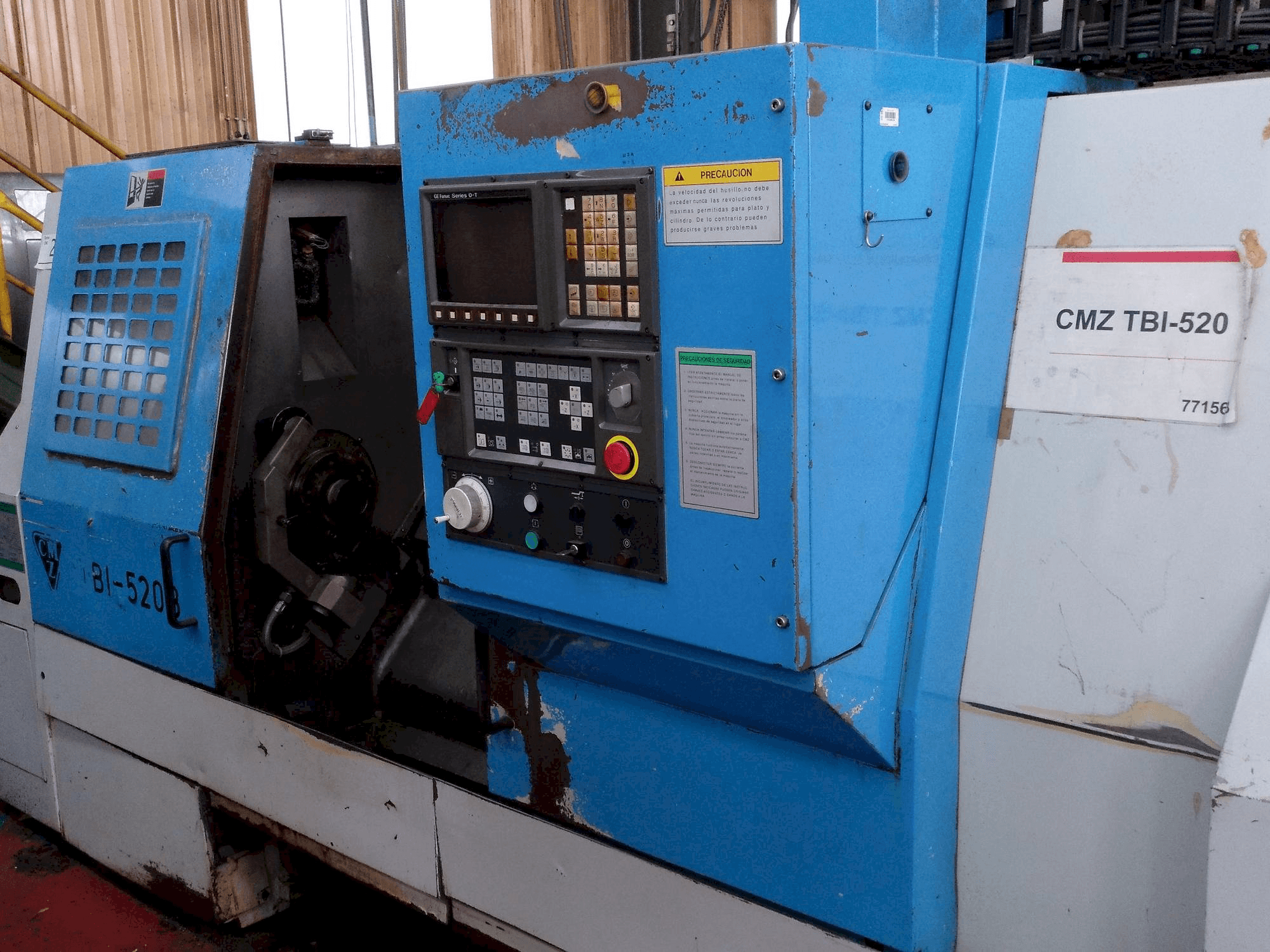 Makine CMZ TBI 520 - Önden görünüm