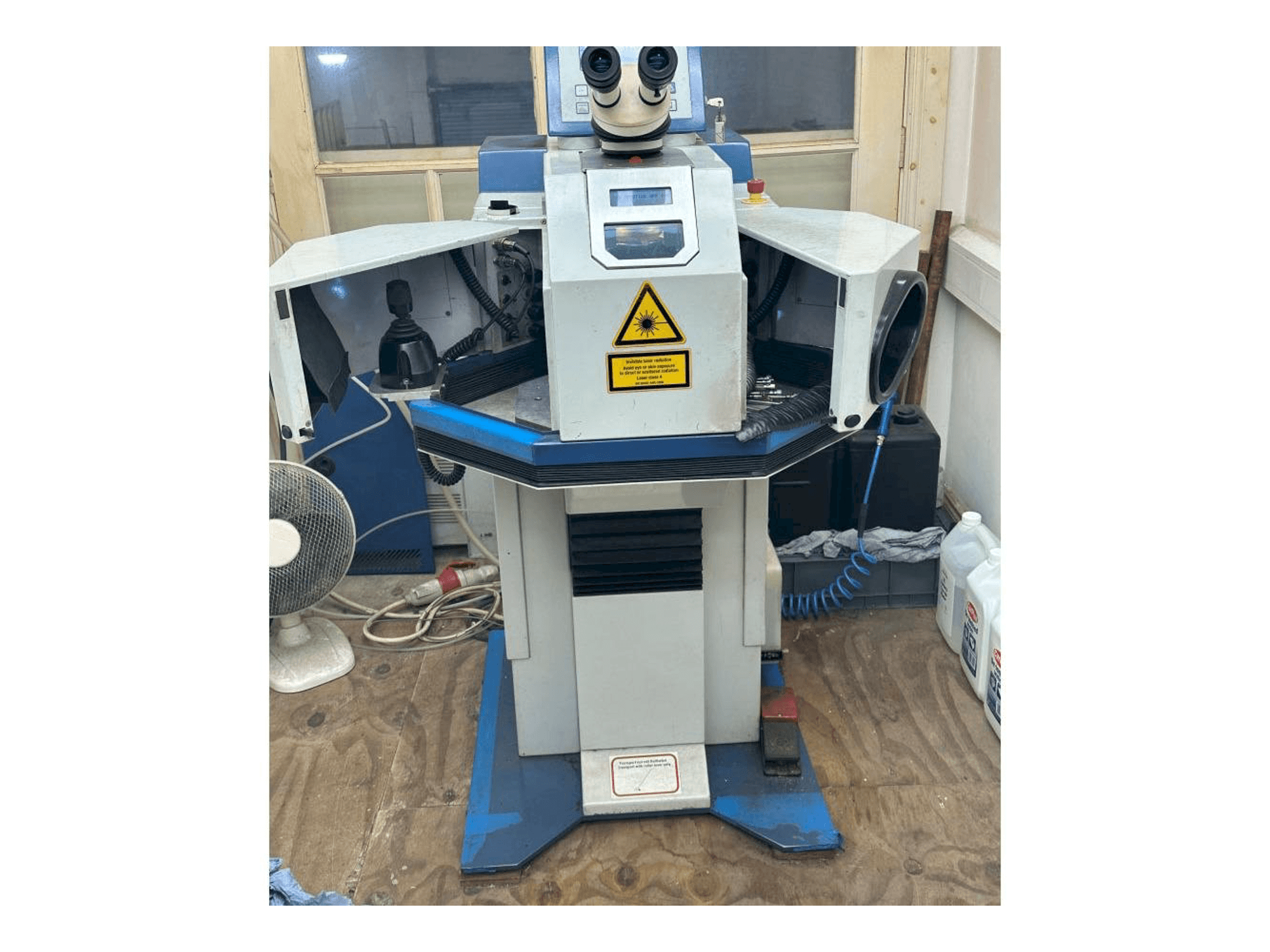 Makine ALPHA LASER ALV 150 SM - Önden görünüm