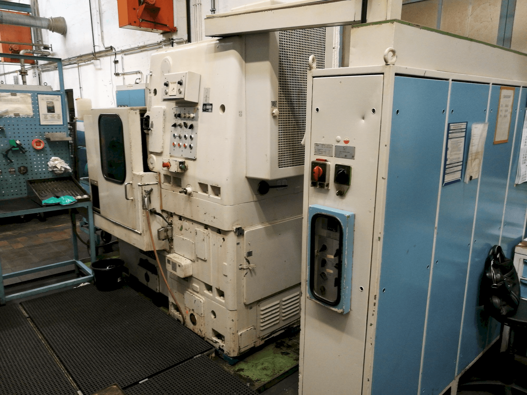 Makine LORENZ LS400 - Önden görünüm