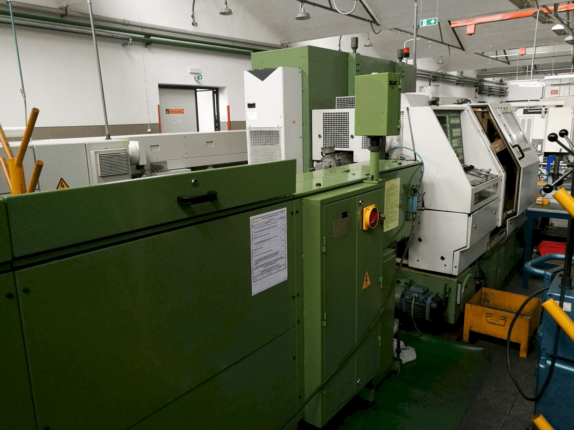 Makine TRAUB TNS 30/42 D - Önden görünüm