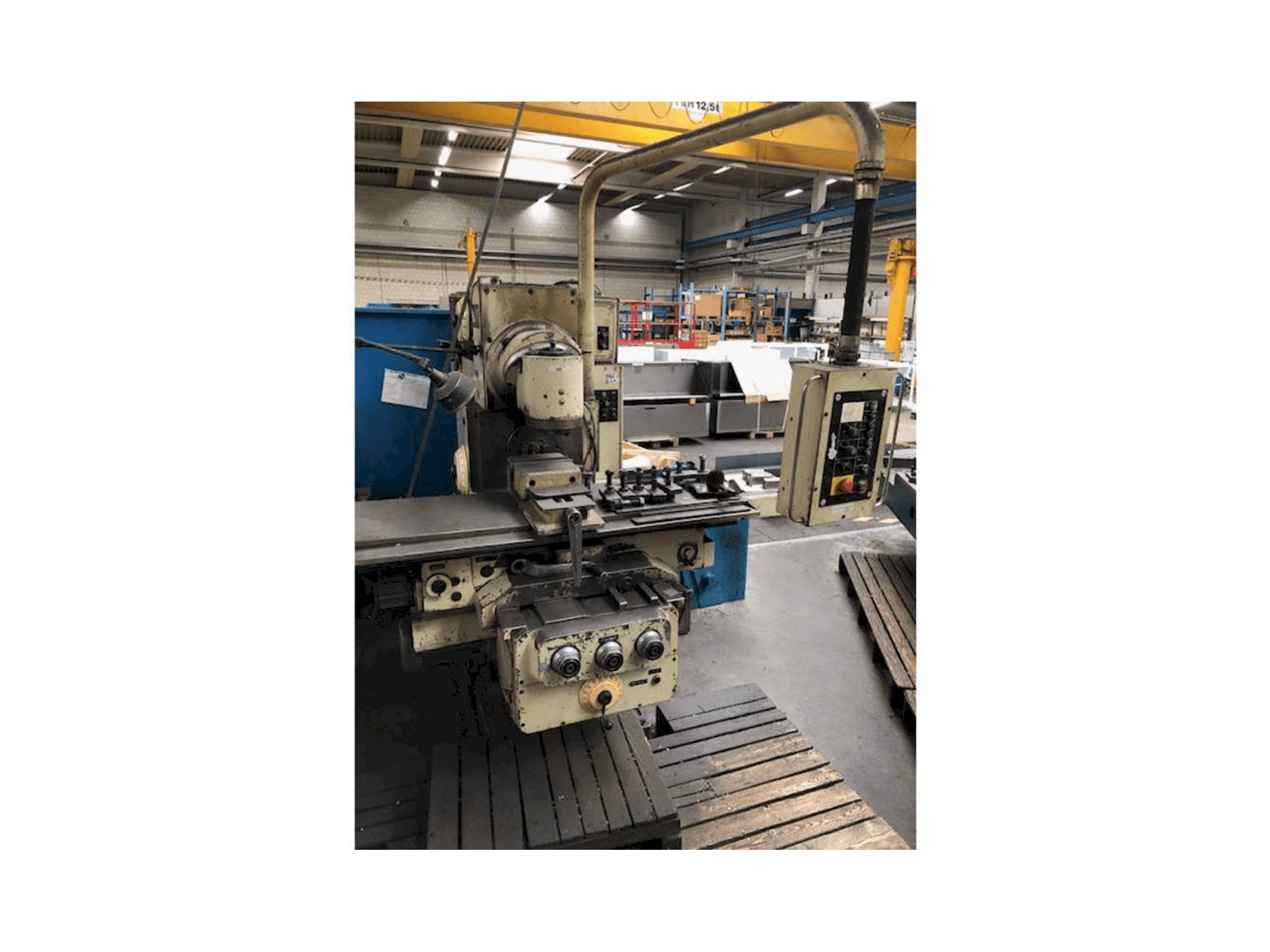 Makine ELEKTRONIK F400-E - Önden görünüm