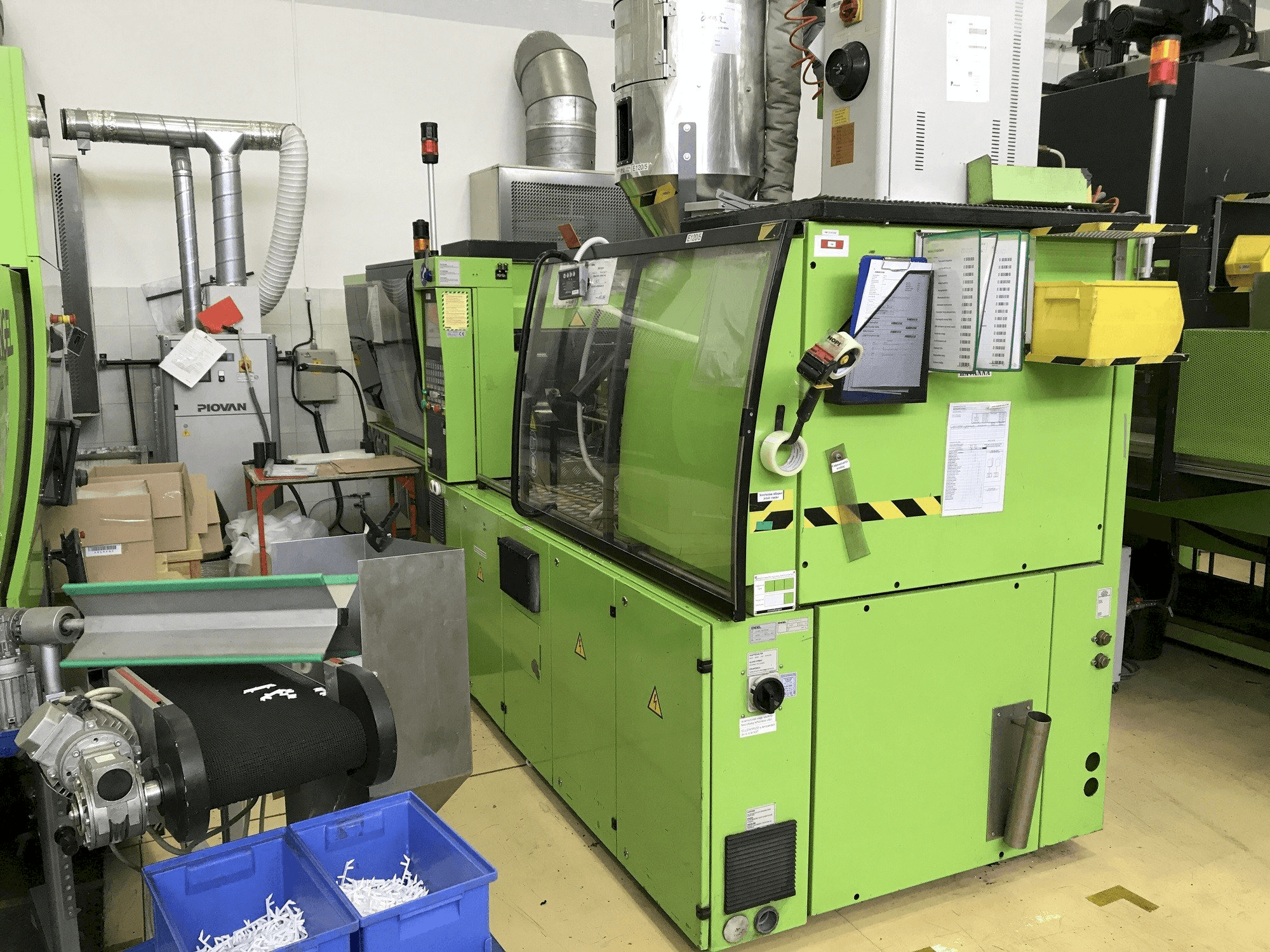 Makine ENGEL VC 500/120 Focus - Önden görünüm