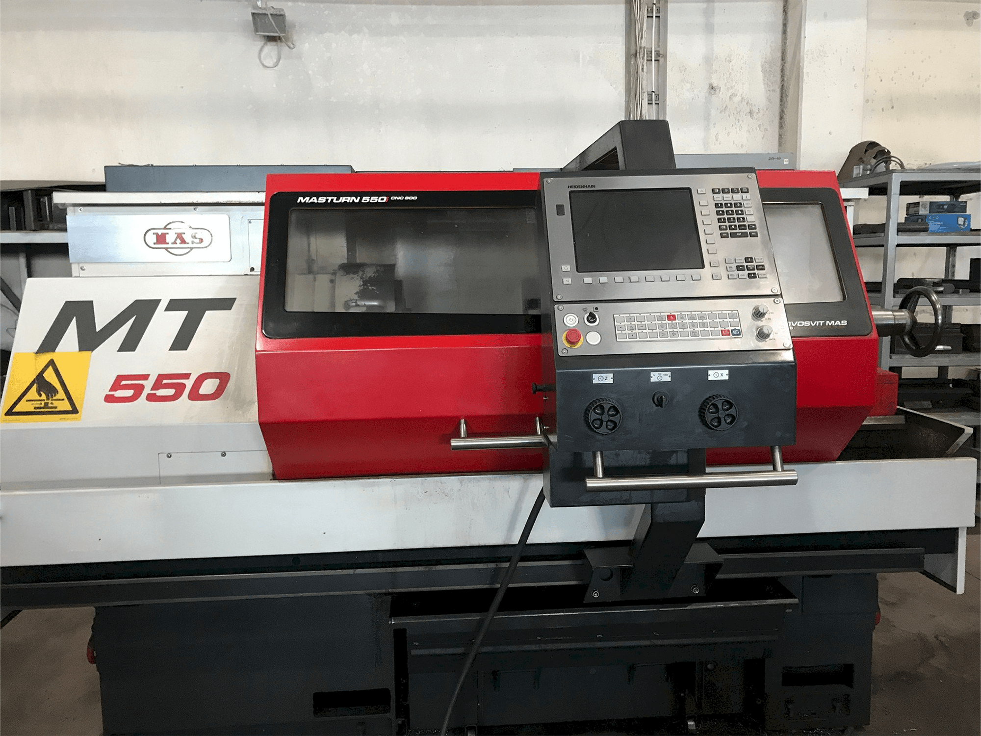 Makine MAS MASTURN MT 550 - Önden görünüm