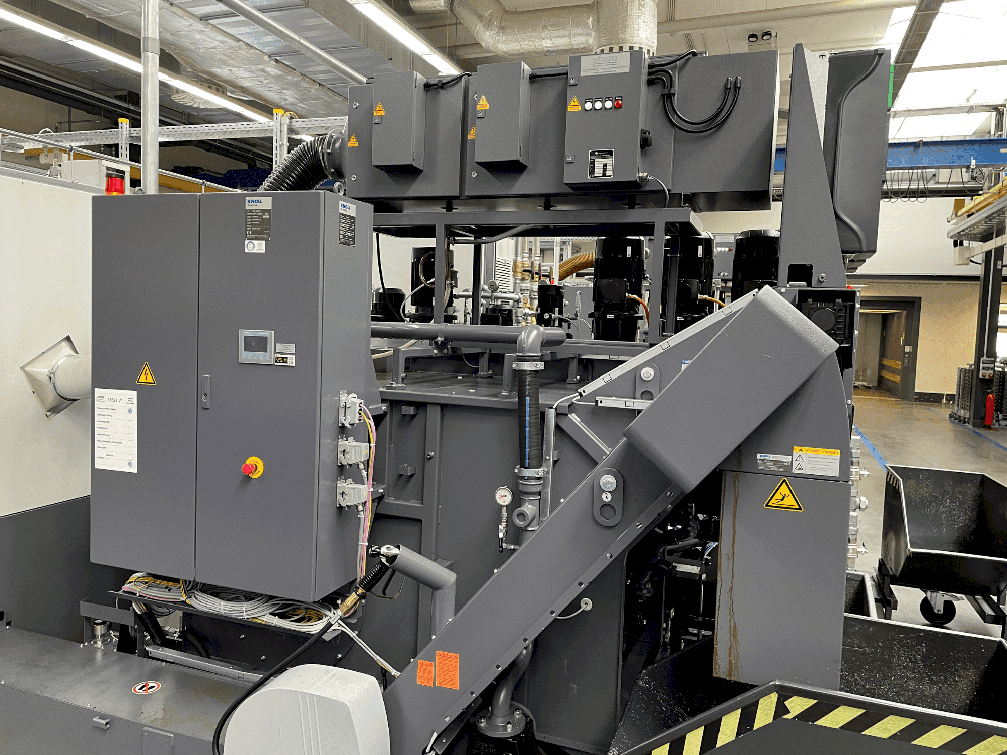 Makine KNOLL KF 400/3400 - Önden görünüm