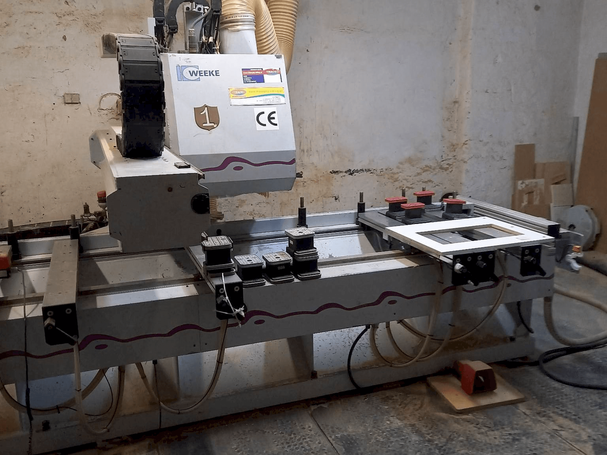 Makine Weeke Optimat BHC 280 - Önden görünüm