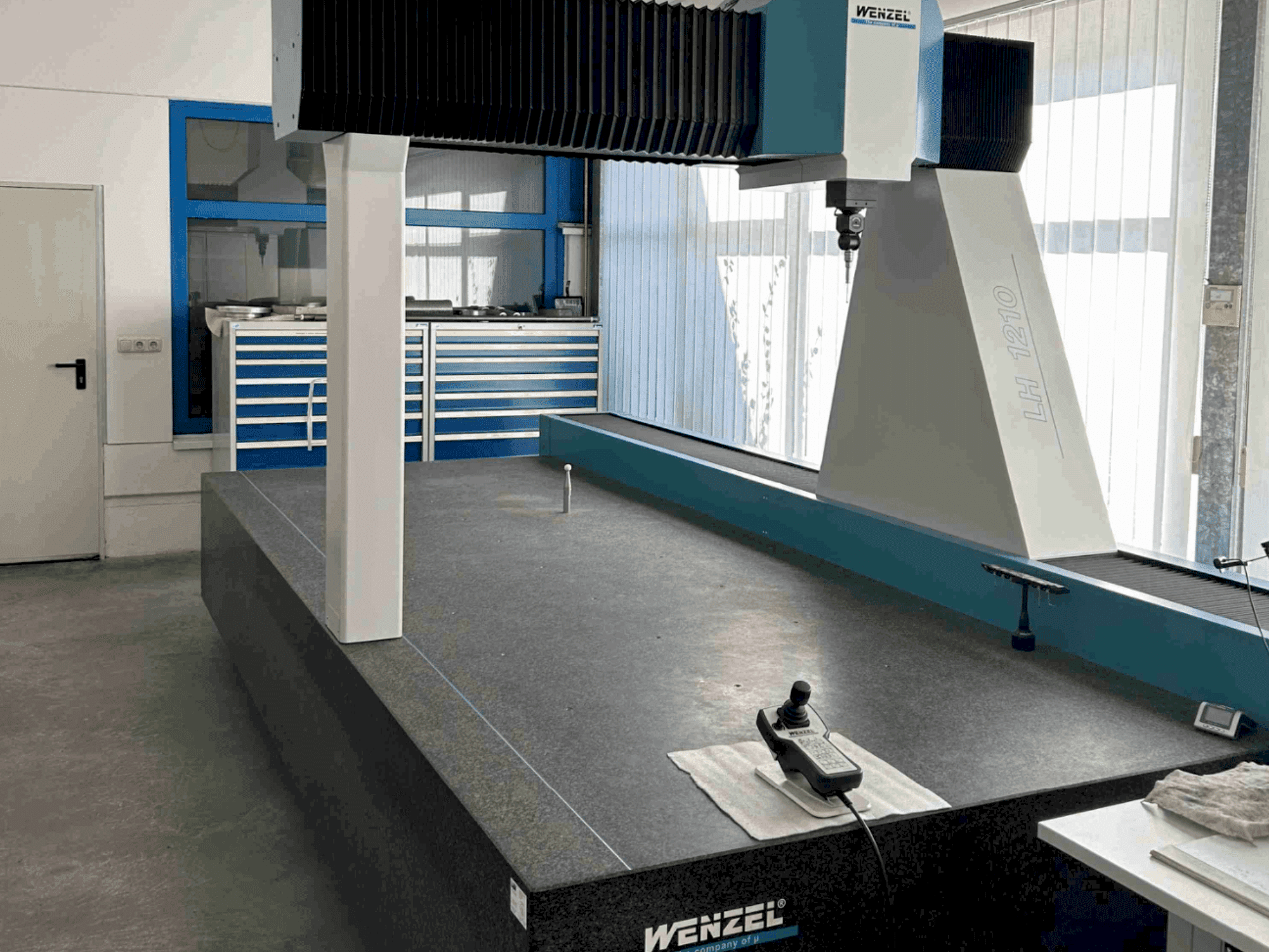 Makine Wenzel LH 1210 - Önden görünüm
