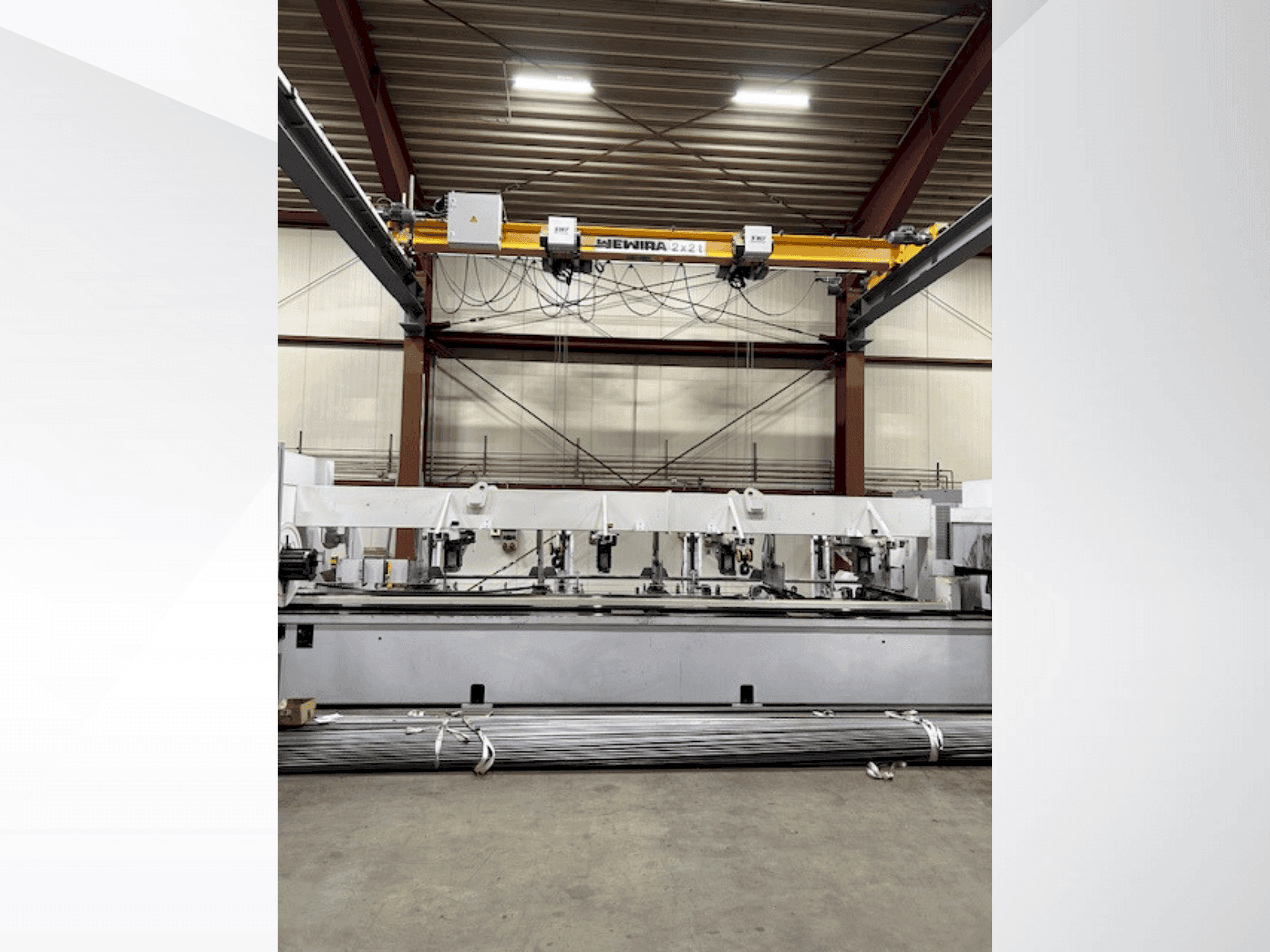 Makine TRUMPF Tru Laser Tube 3000 Fiber - Önden görünüm