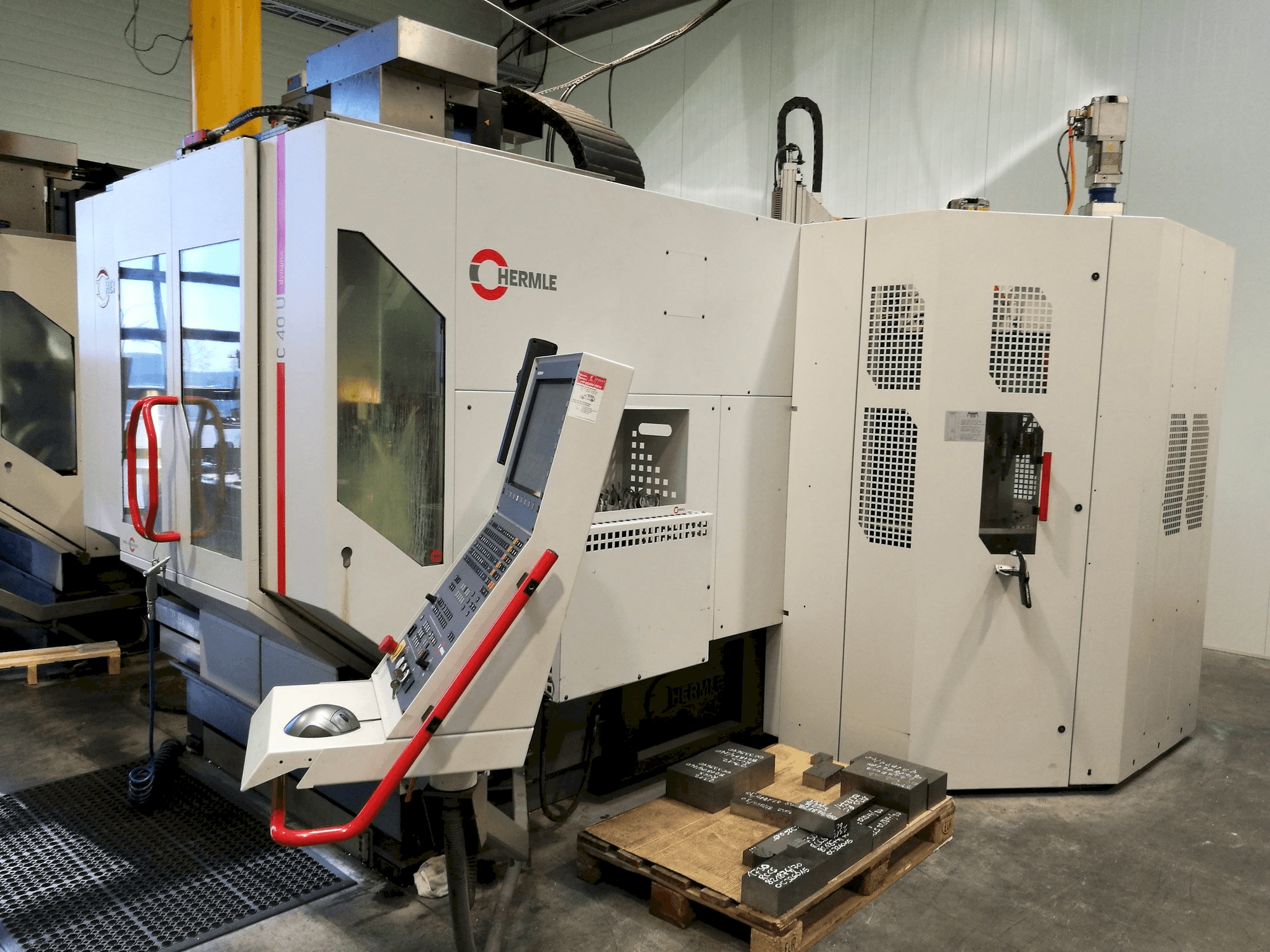 Makine HERMLE C40U dynamic - Önden görünüm