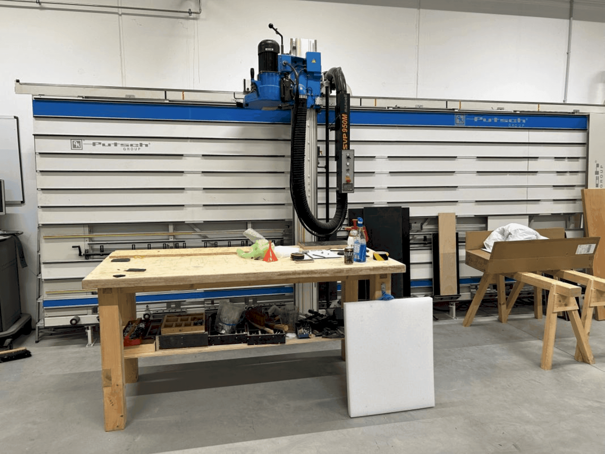 Makine PUTSCH SVP 950M - Önden görünüm