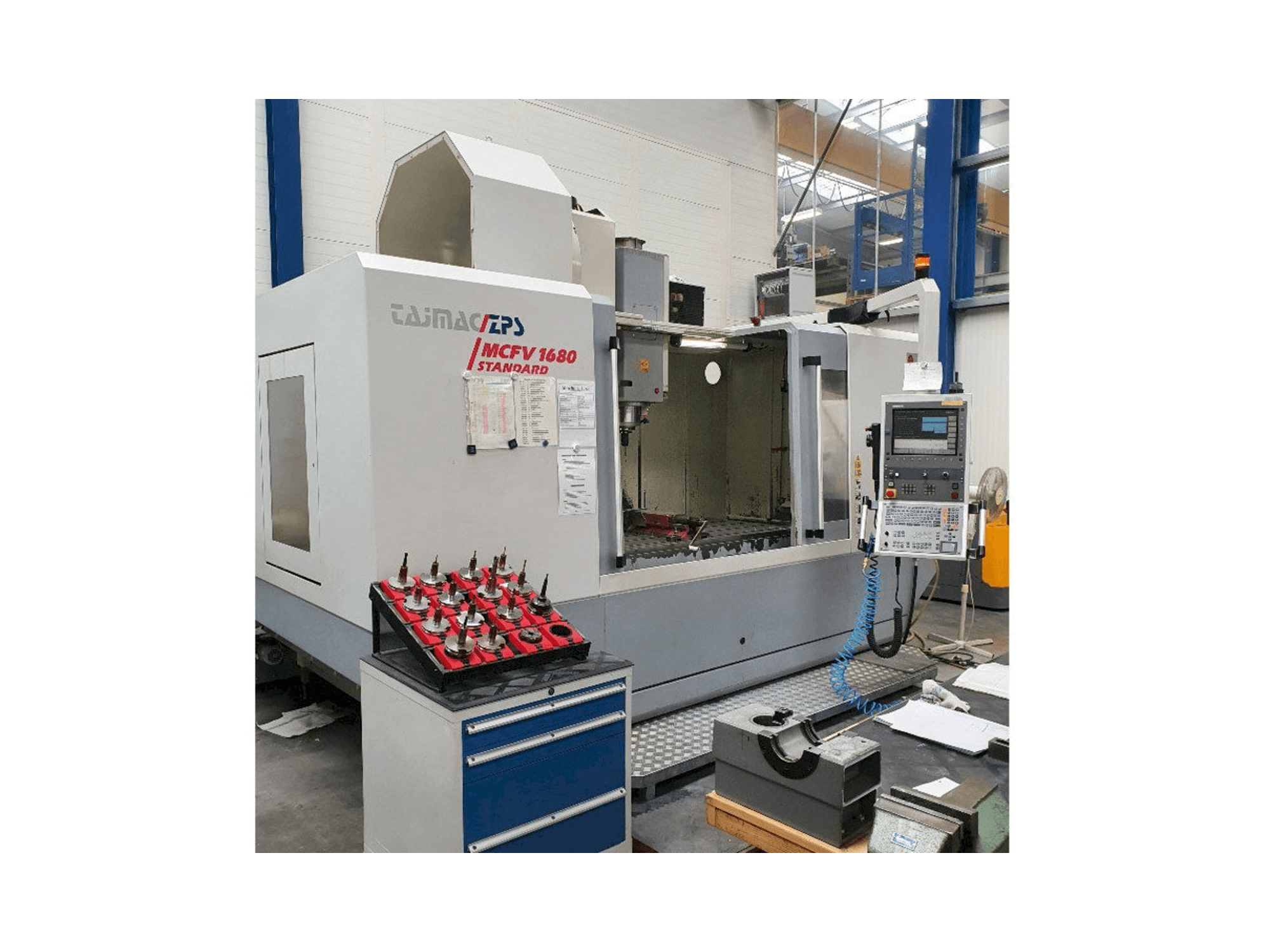 Makine ZPS MCFV 1680 - Önden görünüm