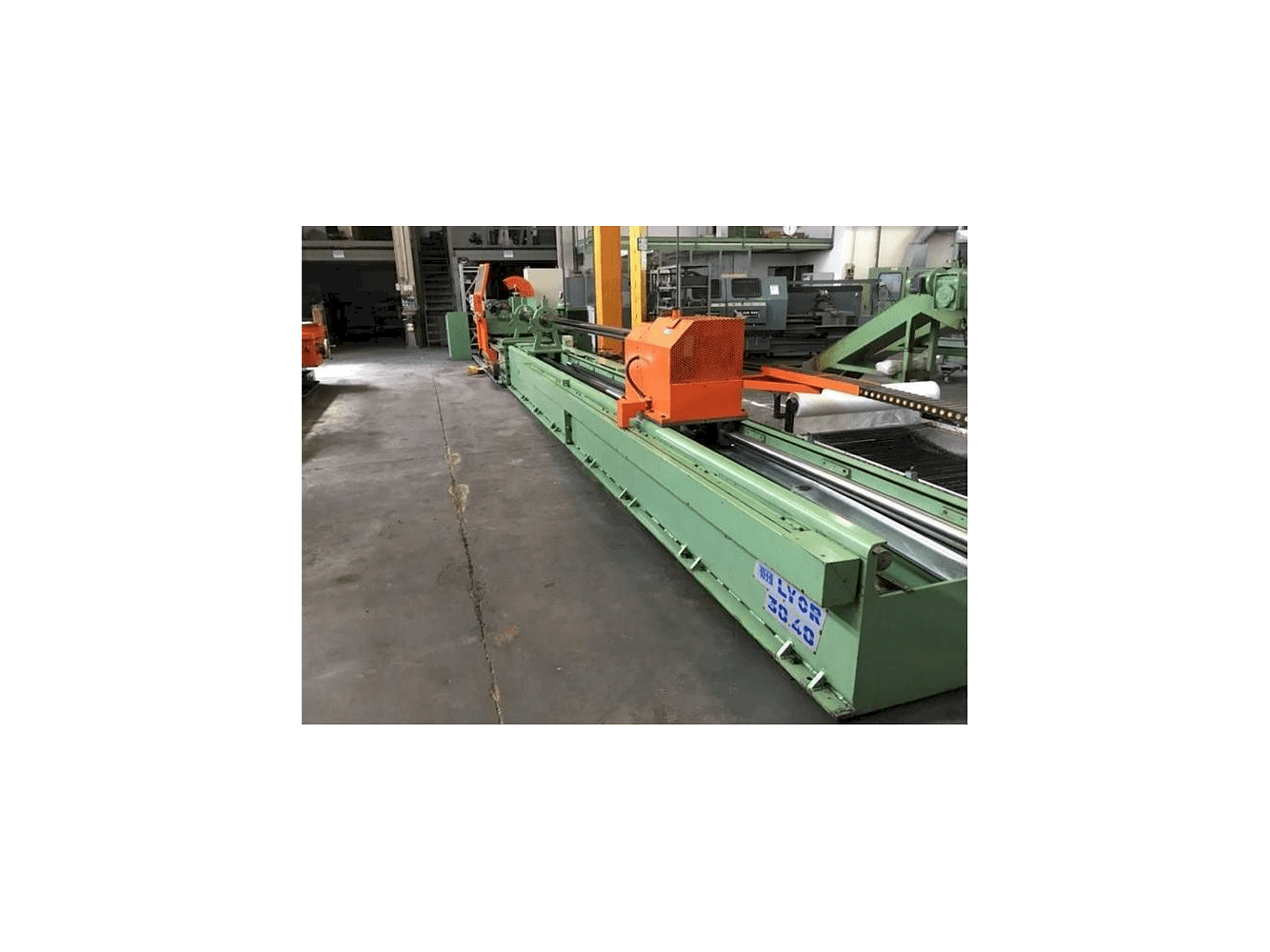 Makine ROBBI LYOR 30/40 - Önden görünüm