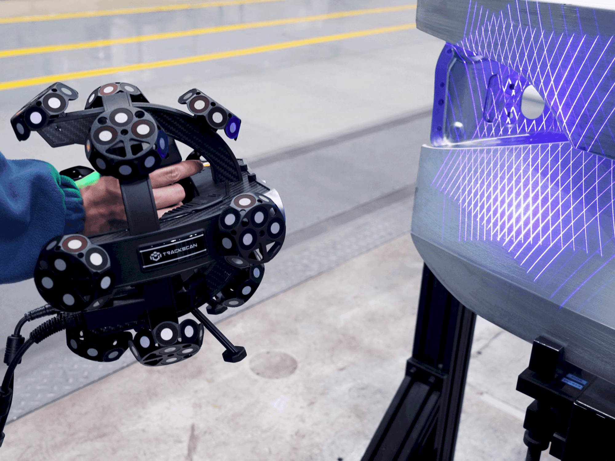 Makine TRACKSCAN Sharp49 - Önden görünüm