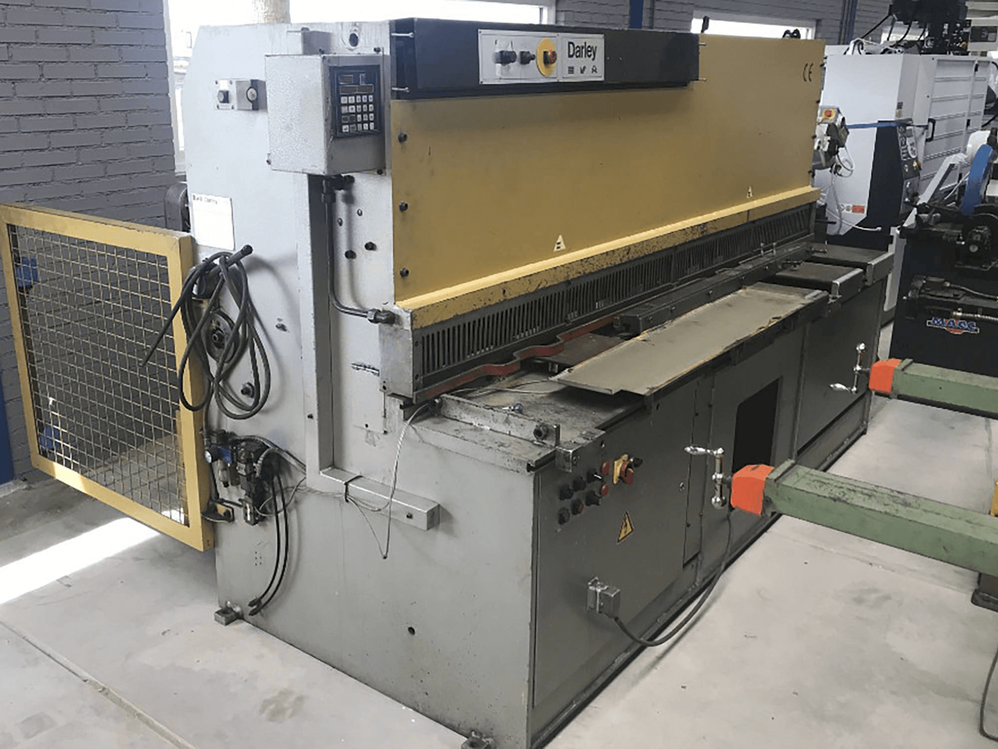 Makine Darley - Önden görünüm S 2500 x 4