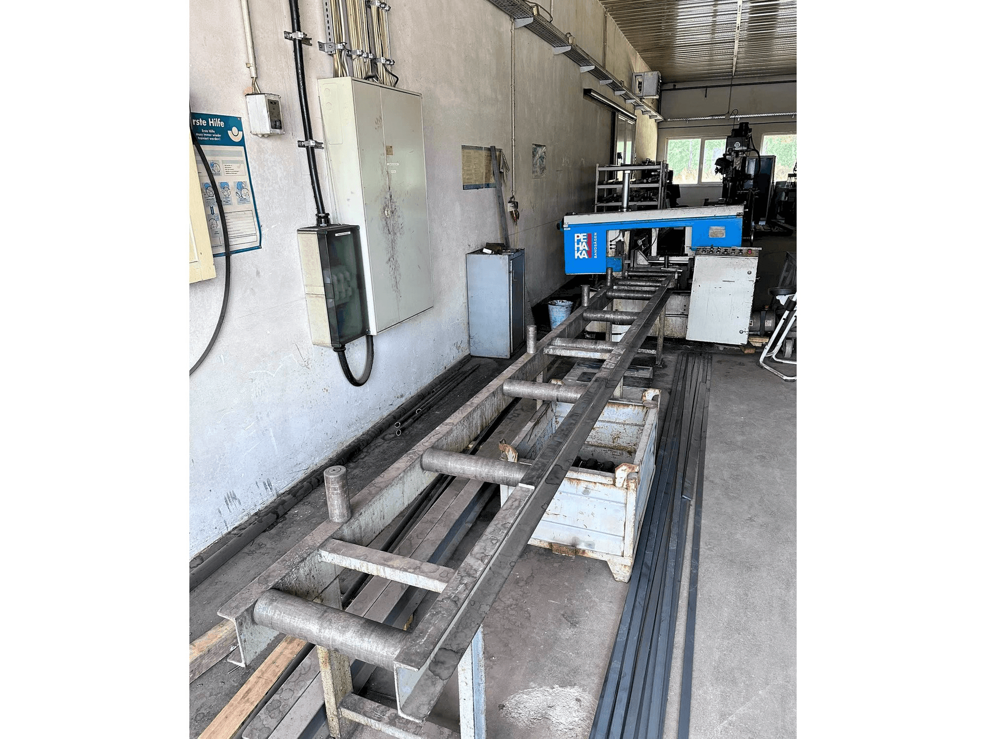 Makine Pehaka . - Önden görünüm