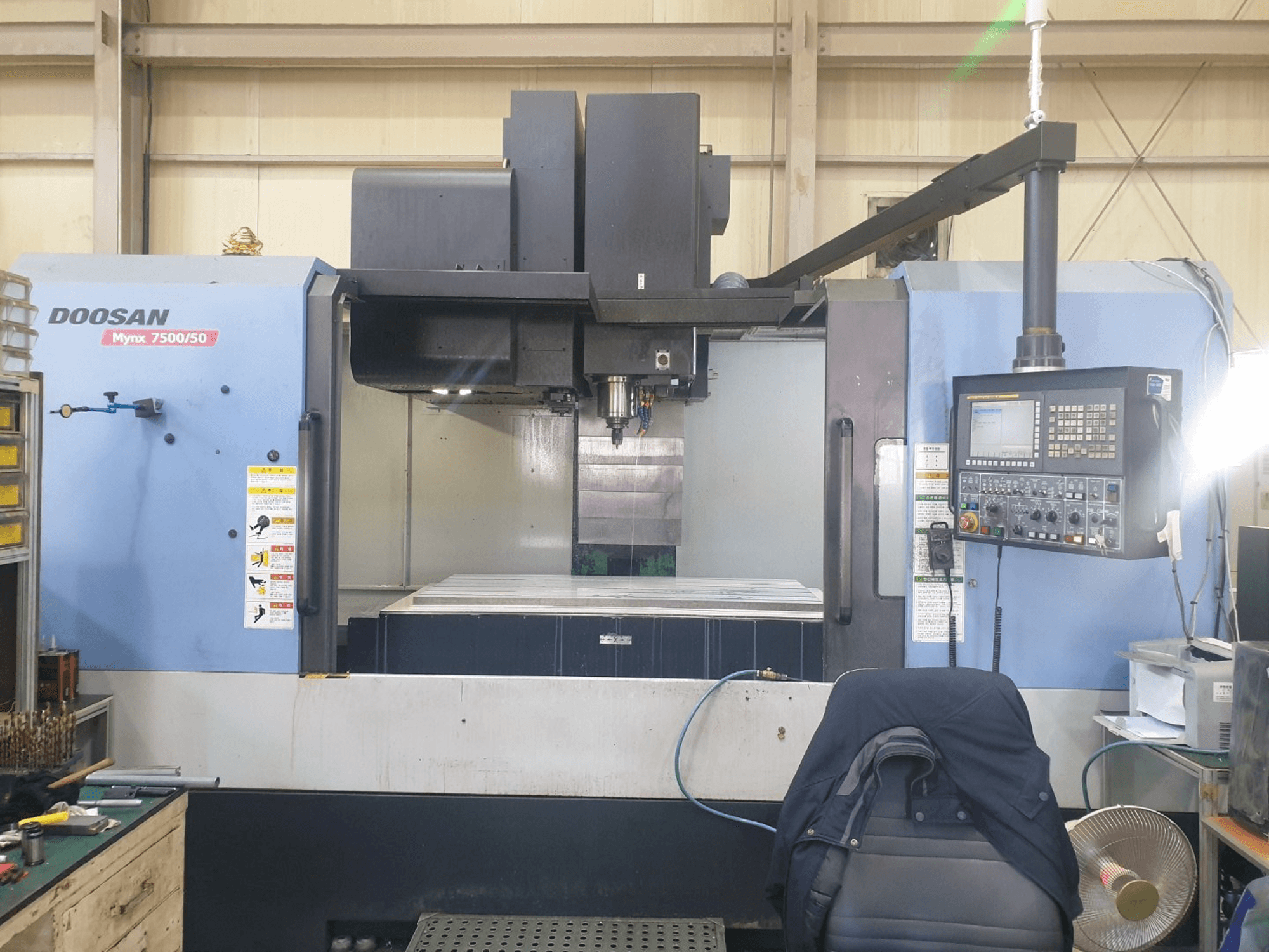 Makine Doosan MYNX 7500/50 - Önden görünüm