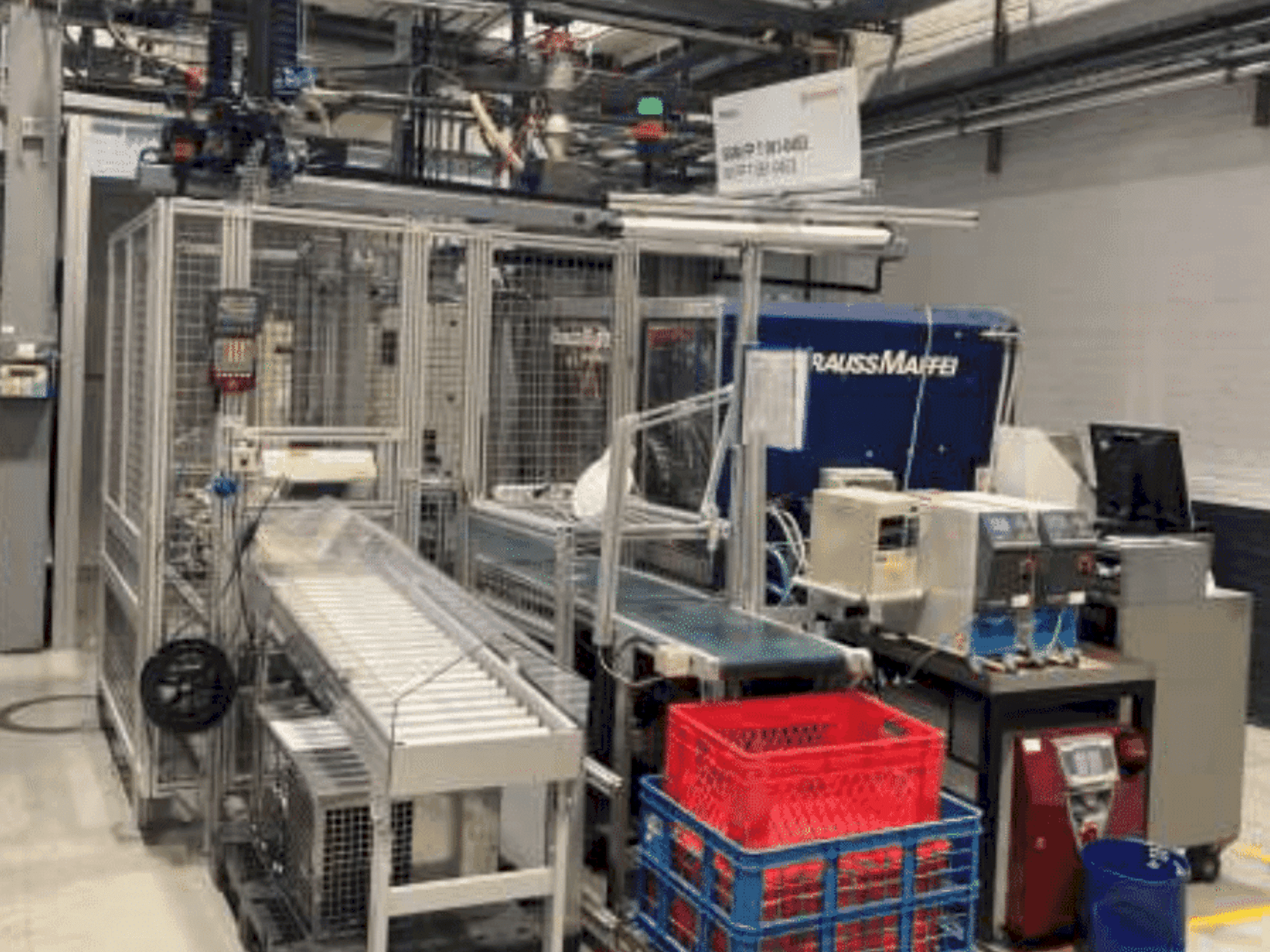 Makine Krauss Maffei KM 125-390 C2 - Önden görünüm