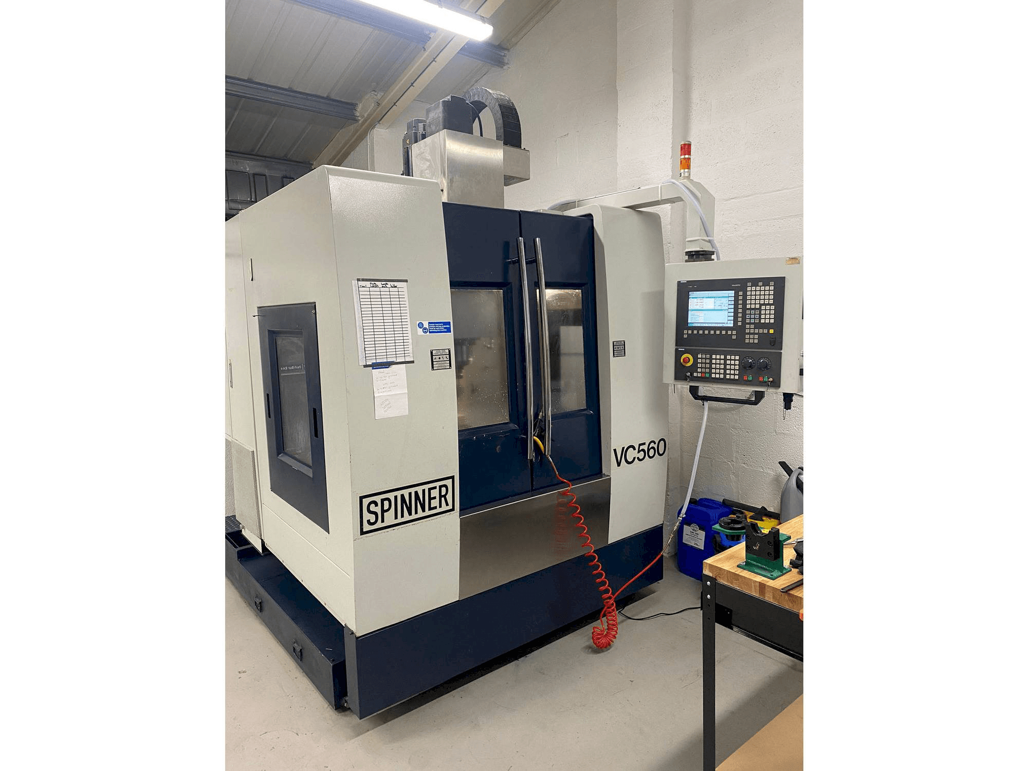 Makine SPINNER VC560 - Önden görünüm