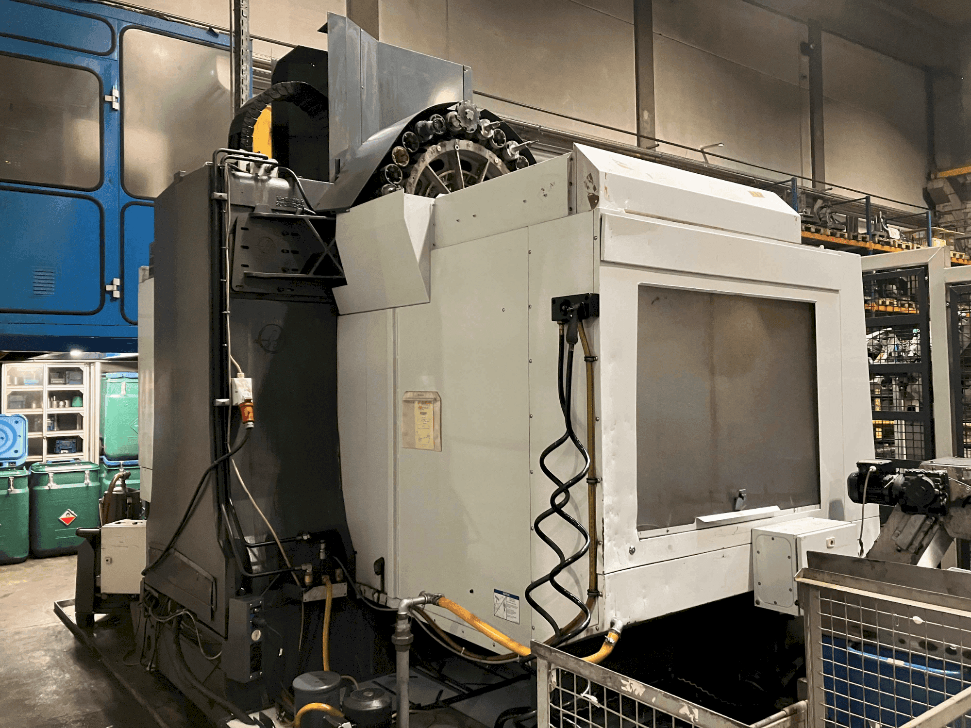 Makine HAAS VF 7/50 - Önden görünüm