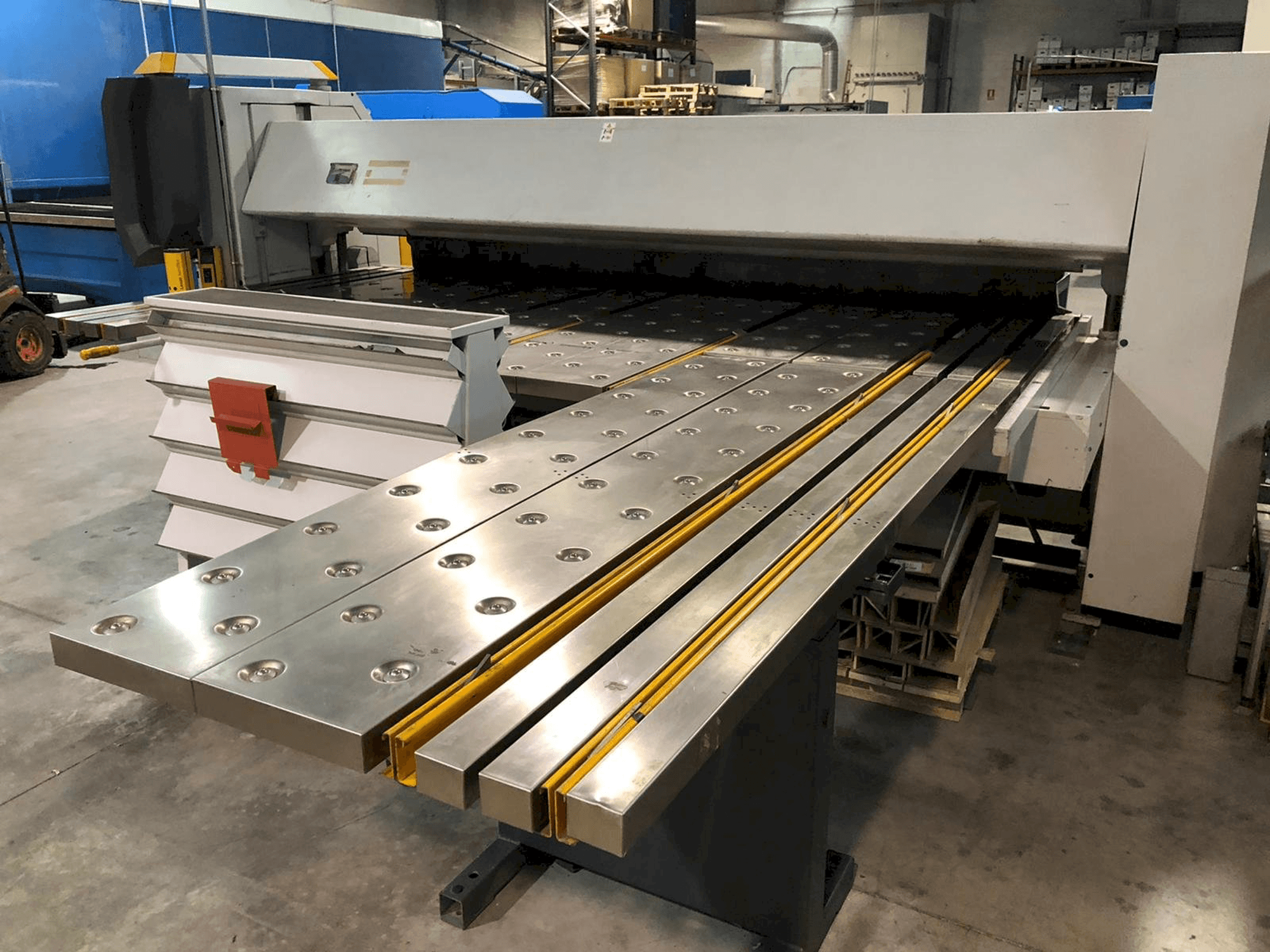 Makine RAS Flexibend 73.30 - Önden görünüm