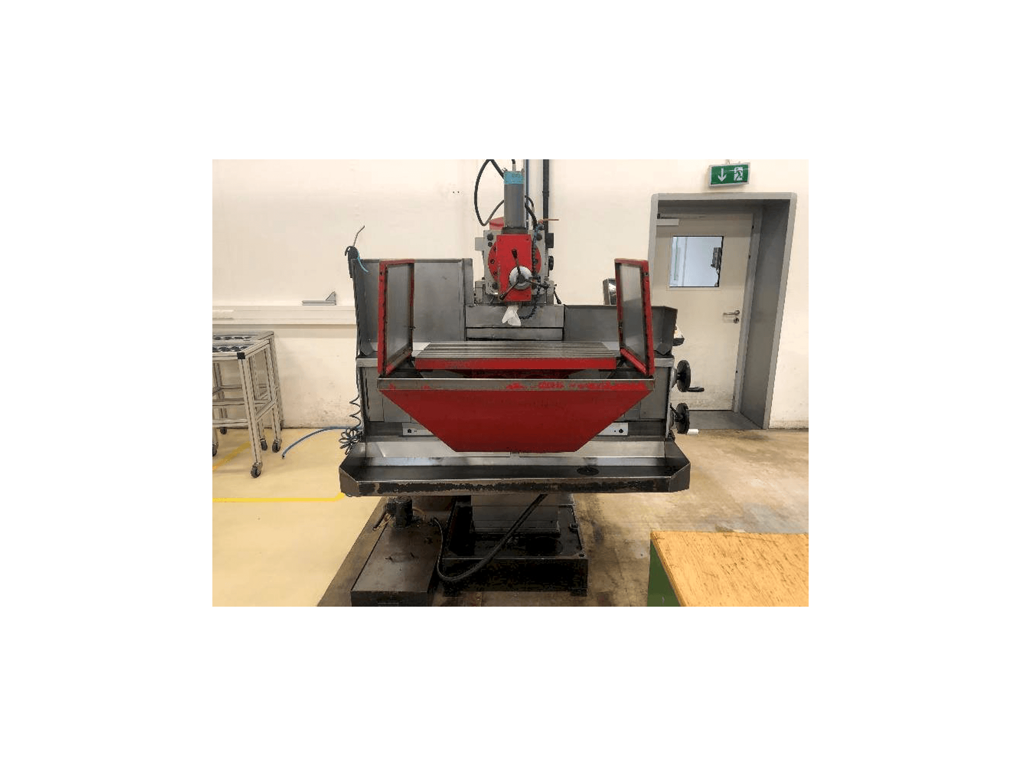 Makine EMCO FB5 - Önden görünüm