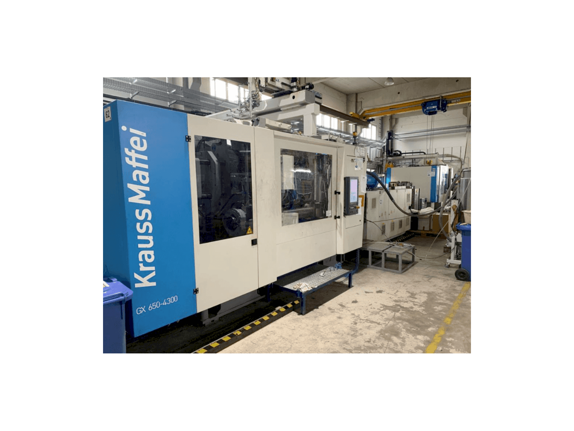 Makine Krauss Maffei KM650-4300 GX - Önden görünüm