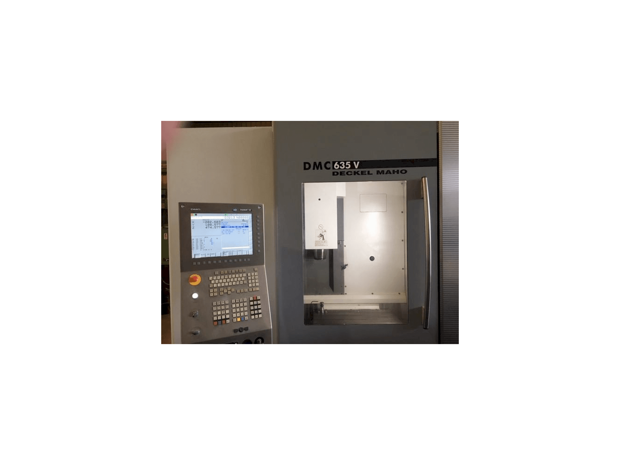 Makine DECKEL MAHO DMC 635 V - Önden görünüm