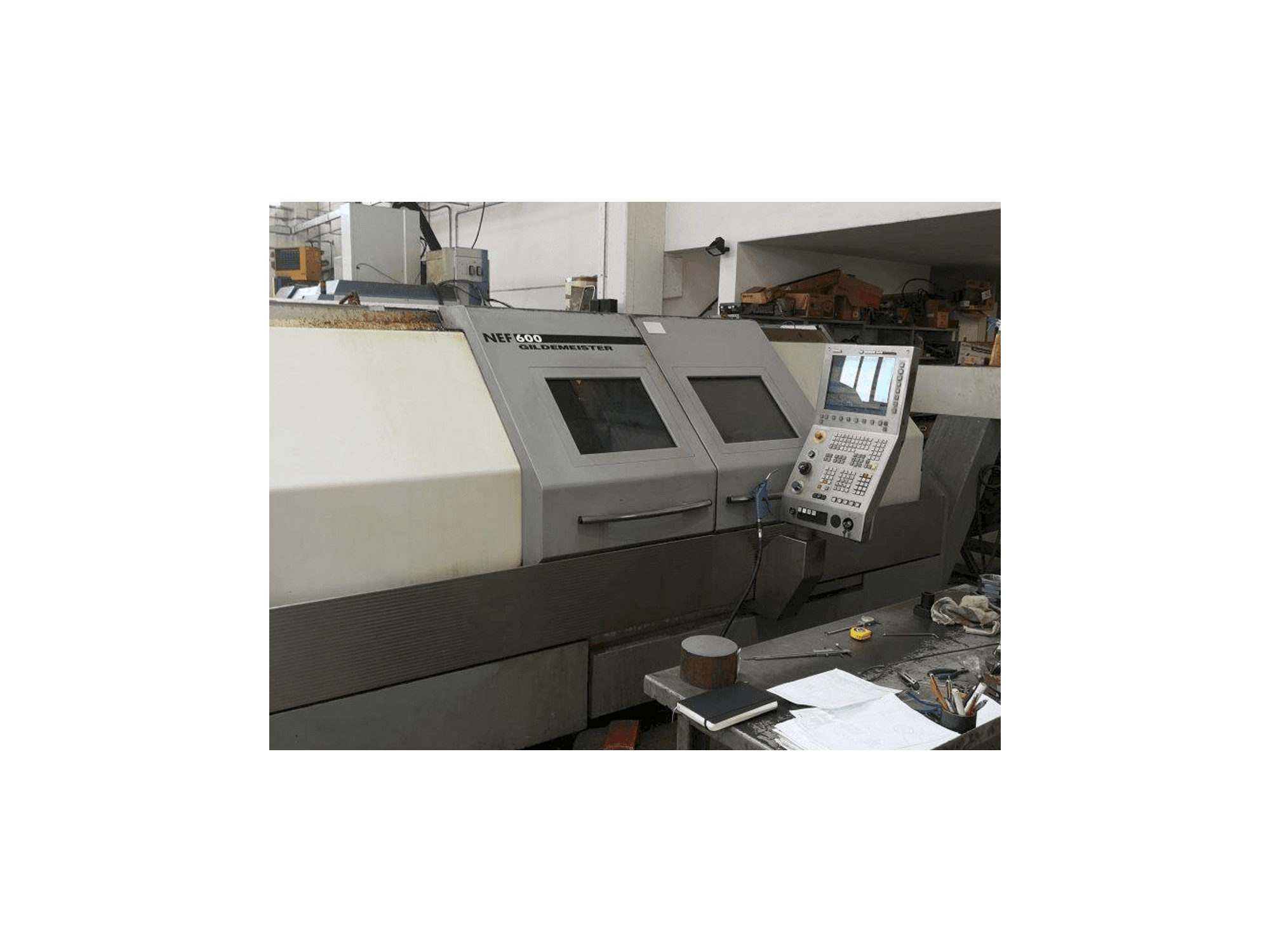 Makine Gildemeister NEF 600 - Önden görünüm