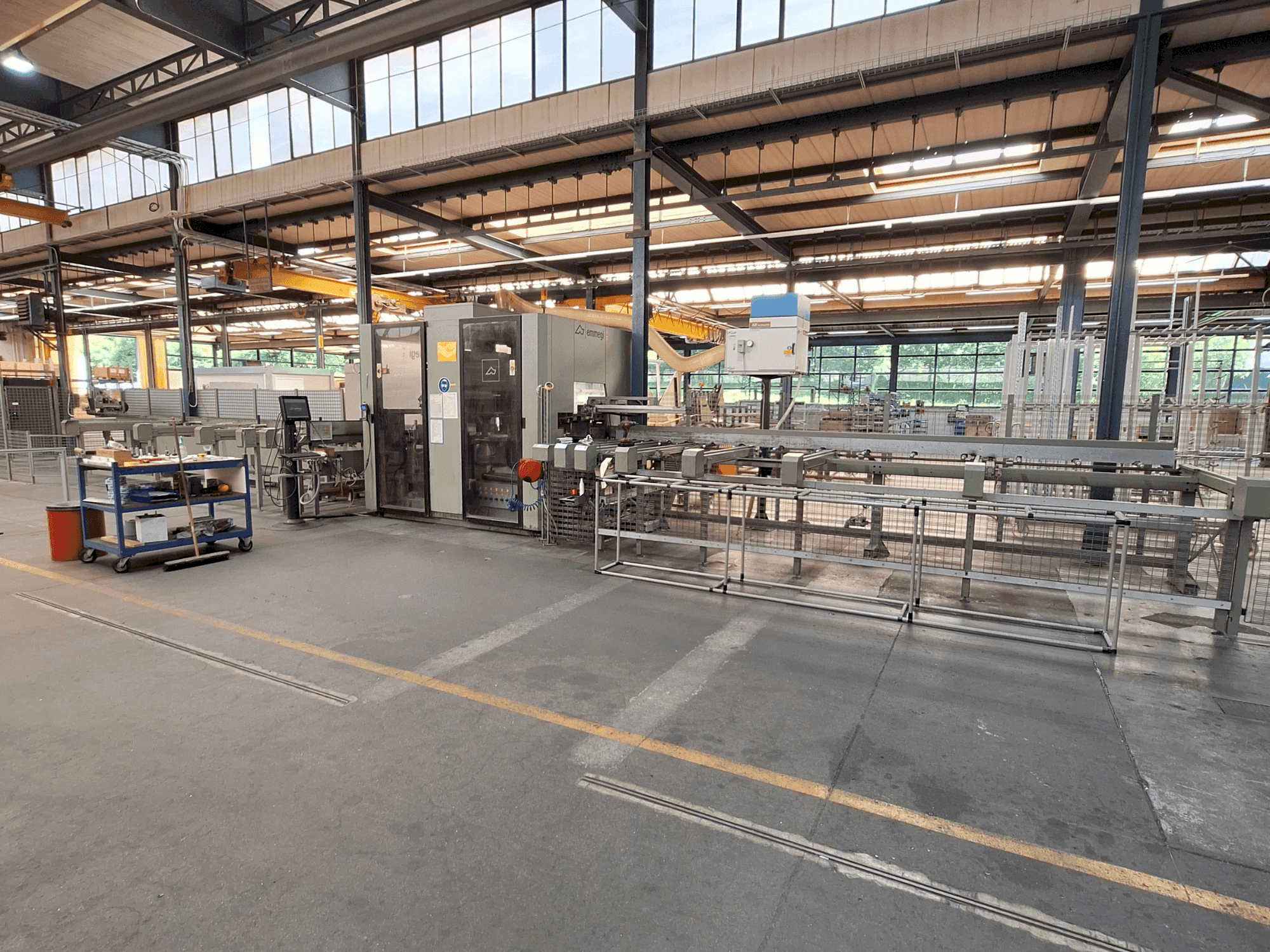 Makine Emmegi Quadra L1 - Önden görünüm