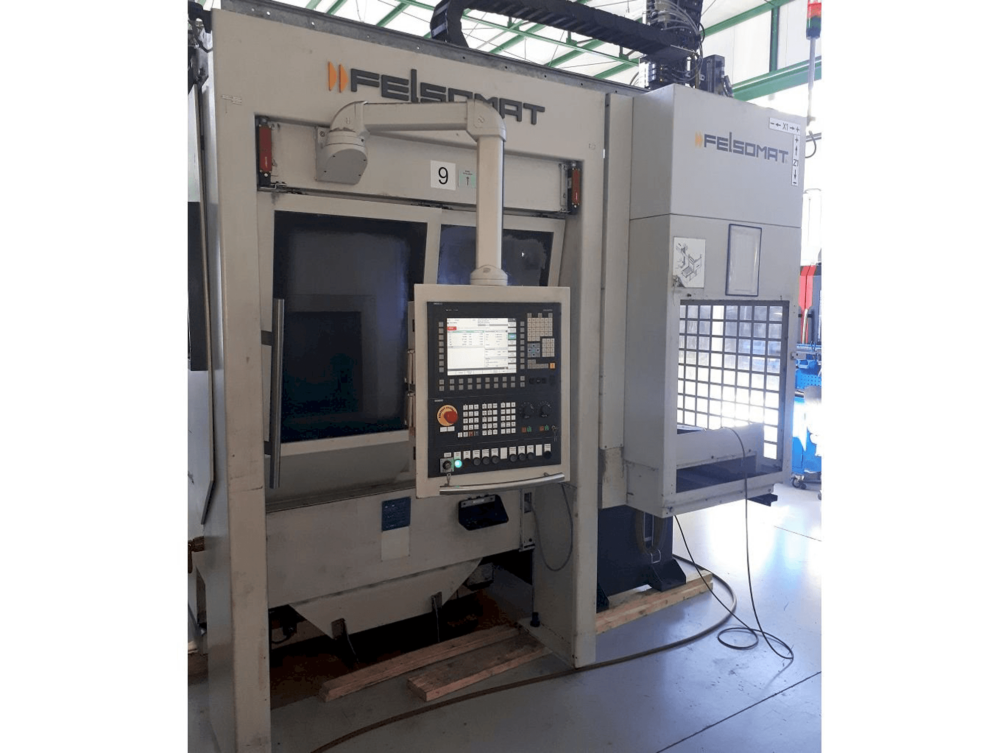 Makine Felsomat FTC 160 - Önden görünüm