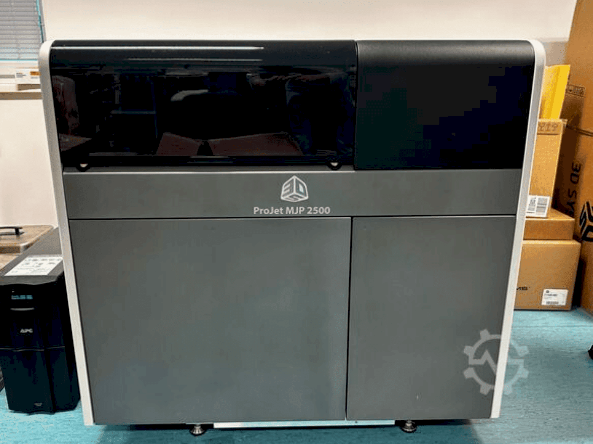 Makine 3DSYSTEMS projet 2500 plus - Önden görünüm