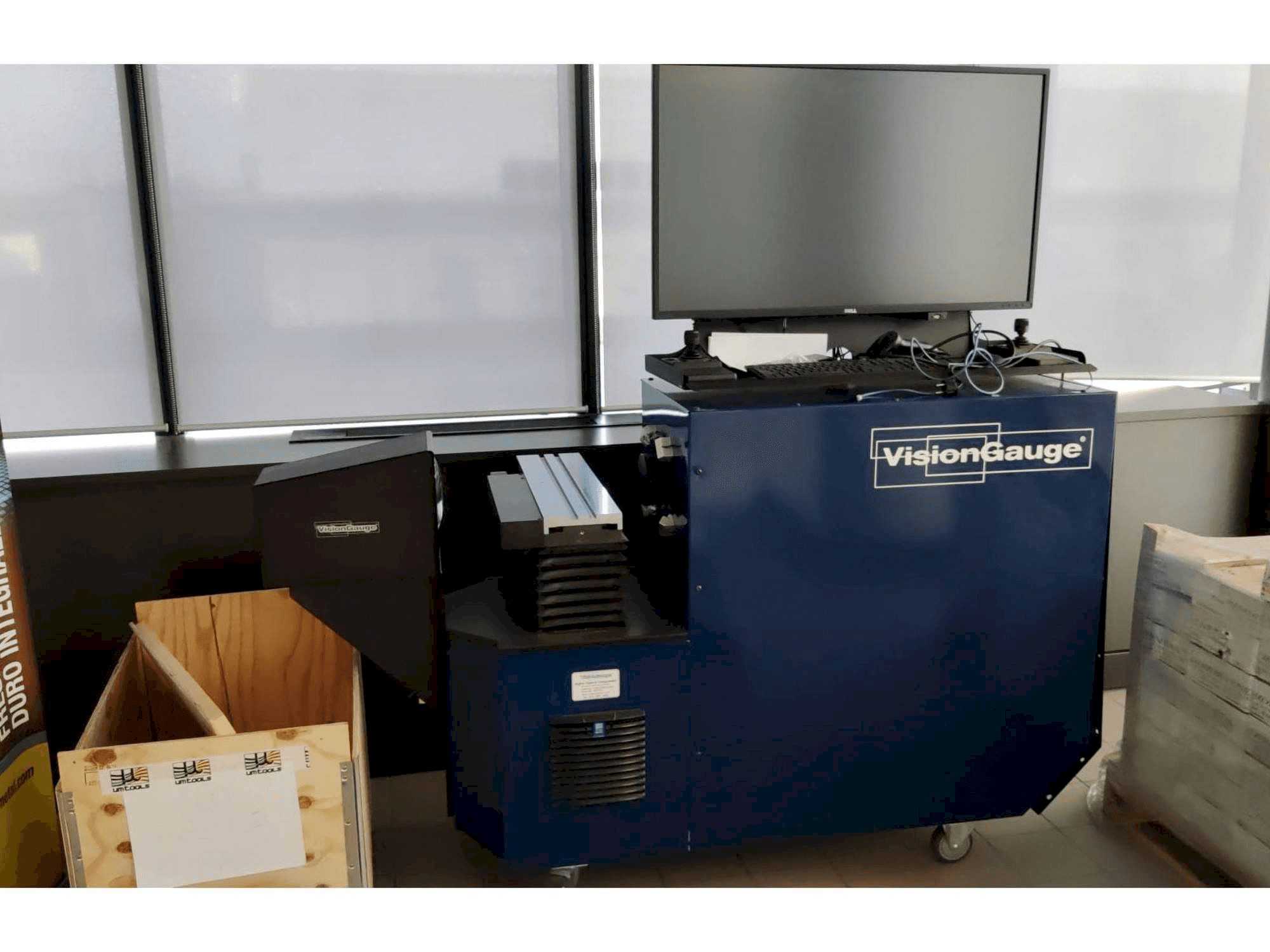 Makine Vision Gauge 500 series - Önden görünüm