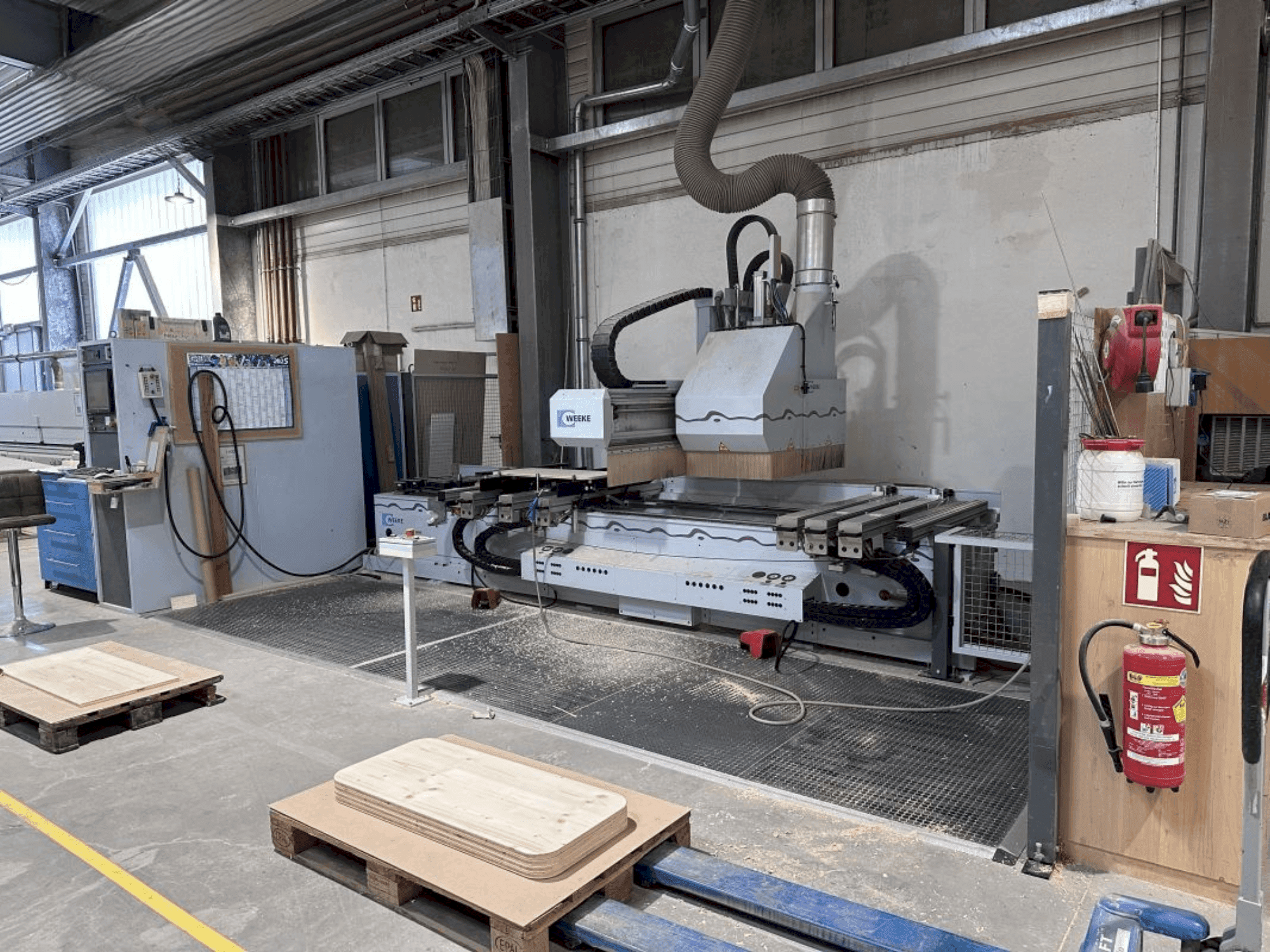 Makine Weeke OPTIMAT BHC 550 - Önden görünüm