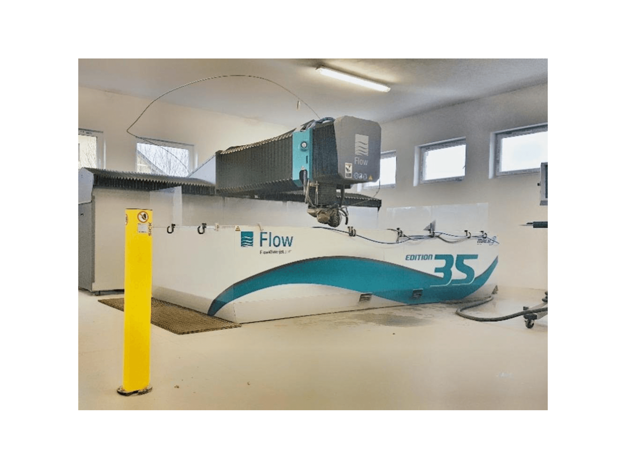 Makine Flow MACH 3-4020b Edition 35 - Önden görünüm