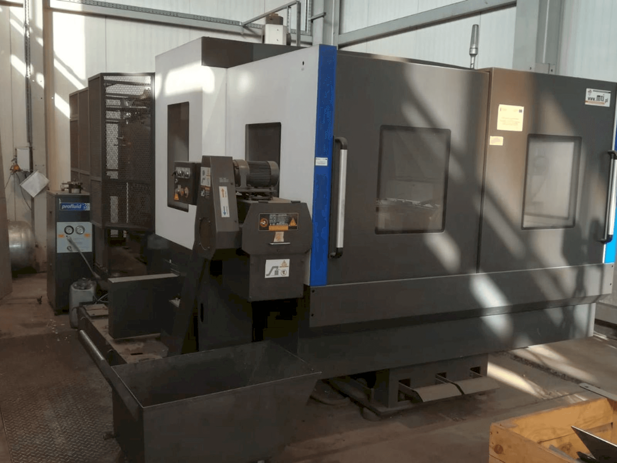 Makine Hyundai Wia KH63G - Önden görünüm