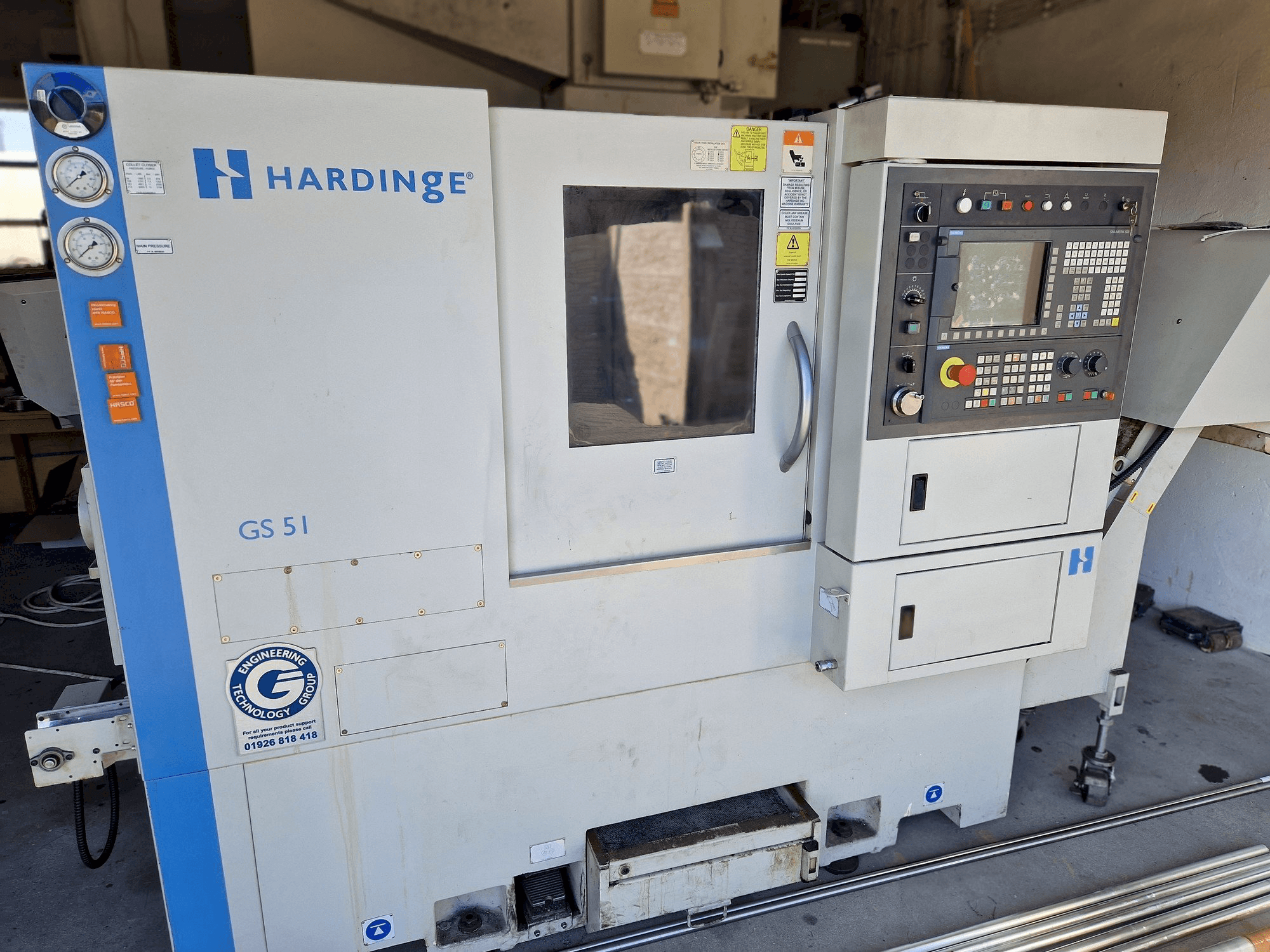 Makine HARDINGE GS 51 V3 - Önden görünüm