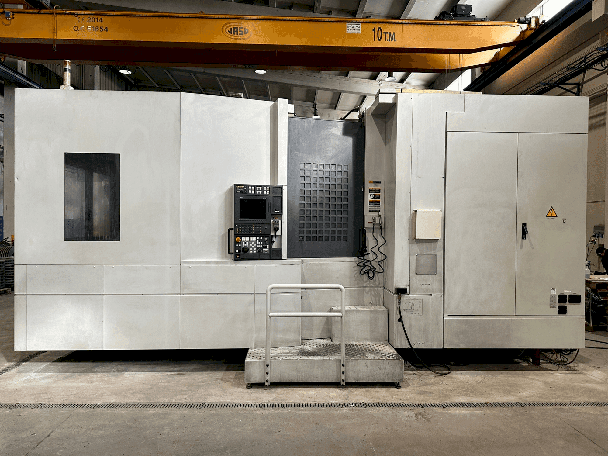 Makine MORI SEIKI NH8000DCG - Önden görünüm