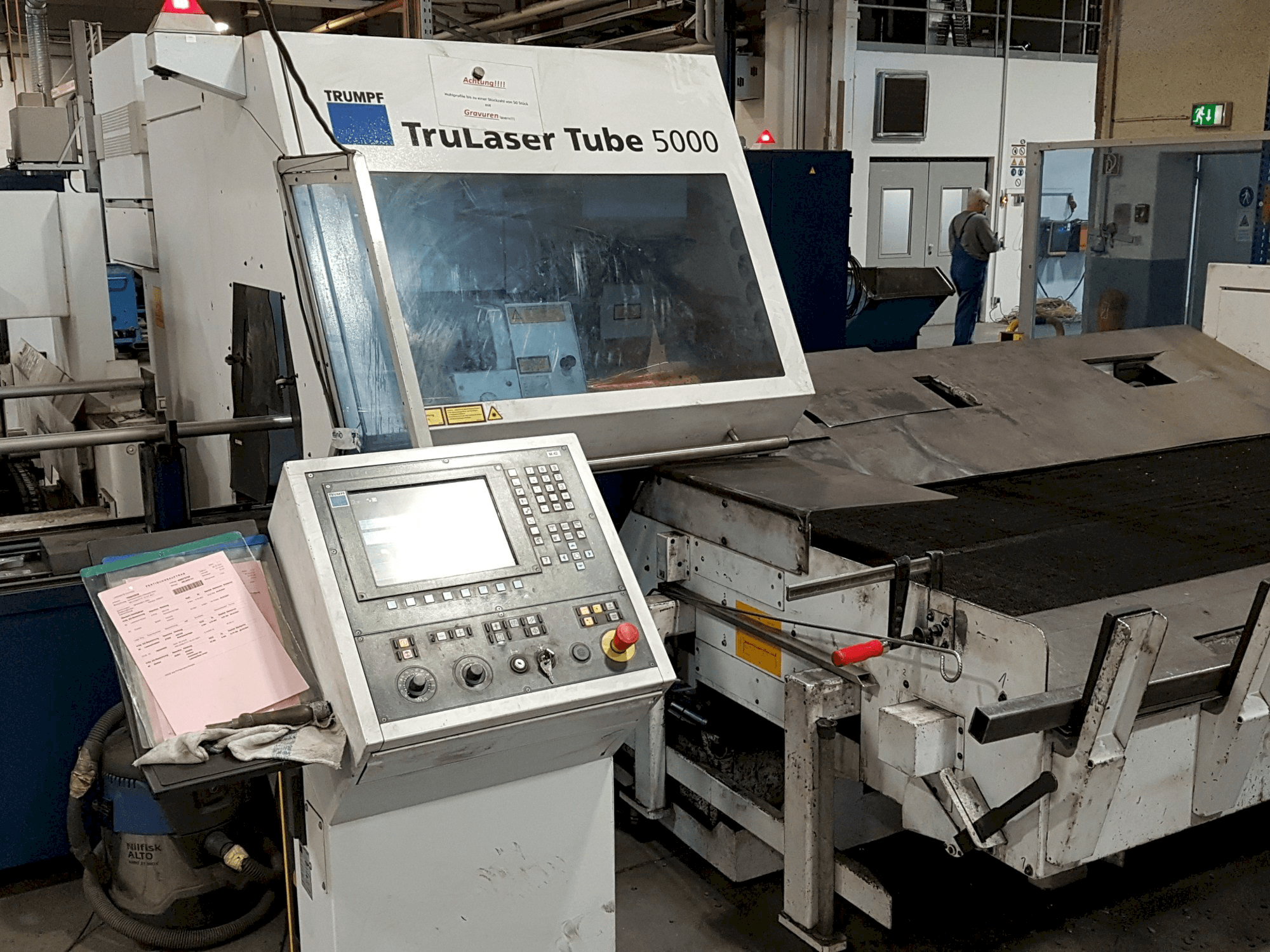 Makine Trumpf TruLaser Tube 5000 - Önden görünüm