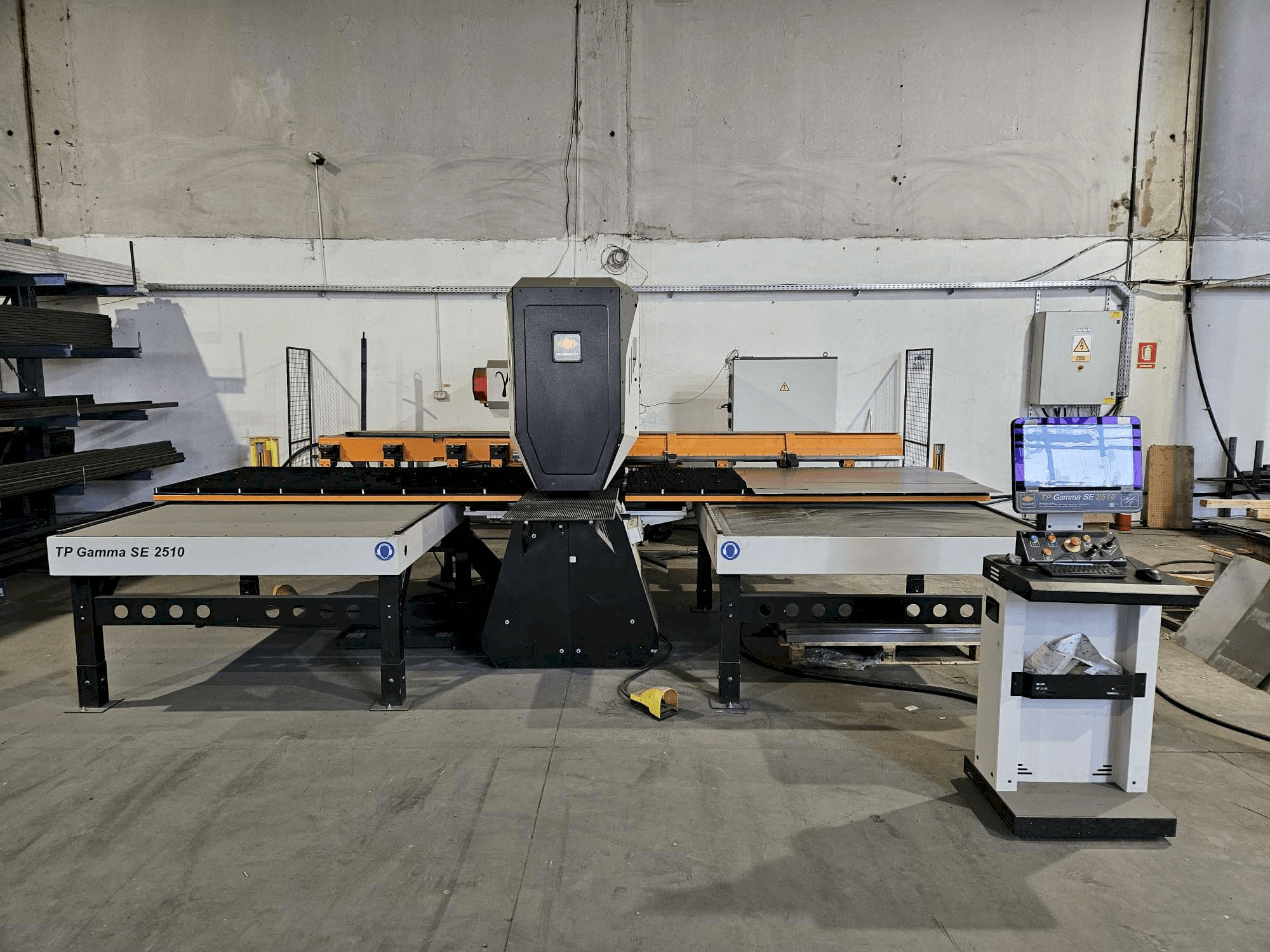 Makine TECNOLOGY Italiana TP GAMMA SE 2510 - Önden görünüm