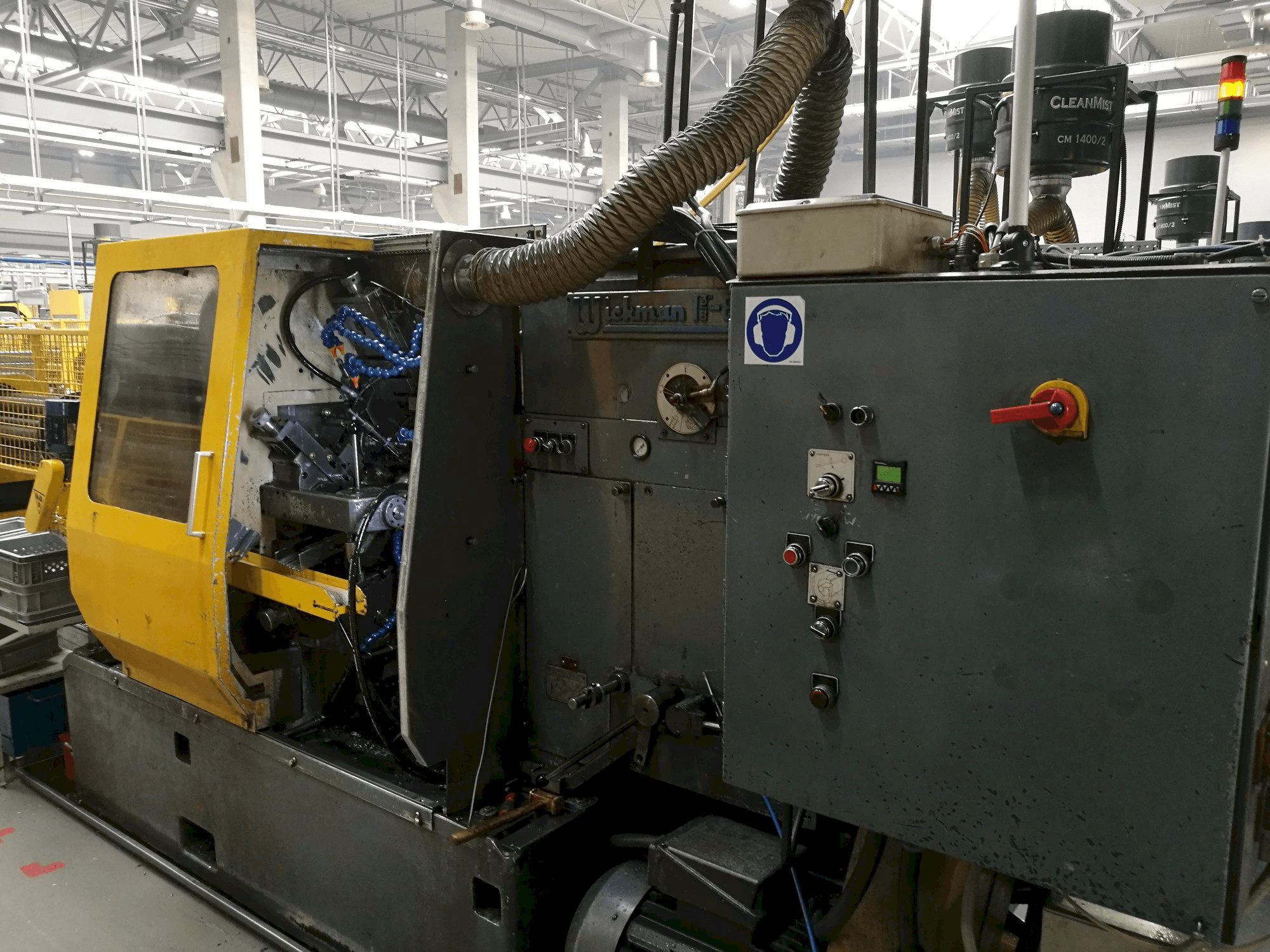 Makine Wickman 1 3/8"-6 - Önden görünüm