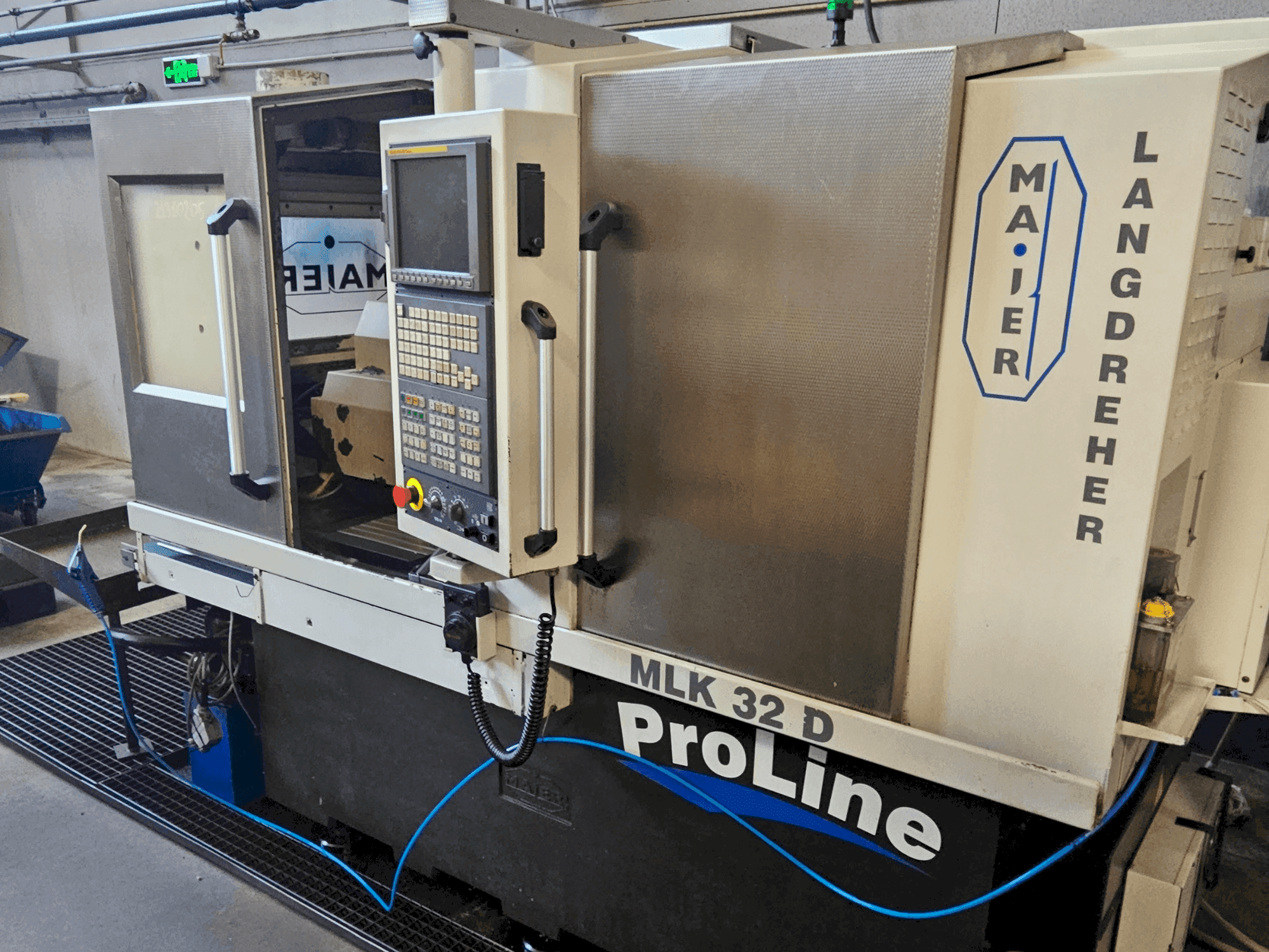 Makine Maier MLK 32D - Önden görünüm